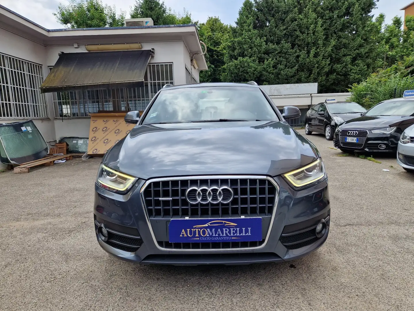 Audi Q3 2.0 tfsi quattro 211cv s-tronic Grigio - 2