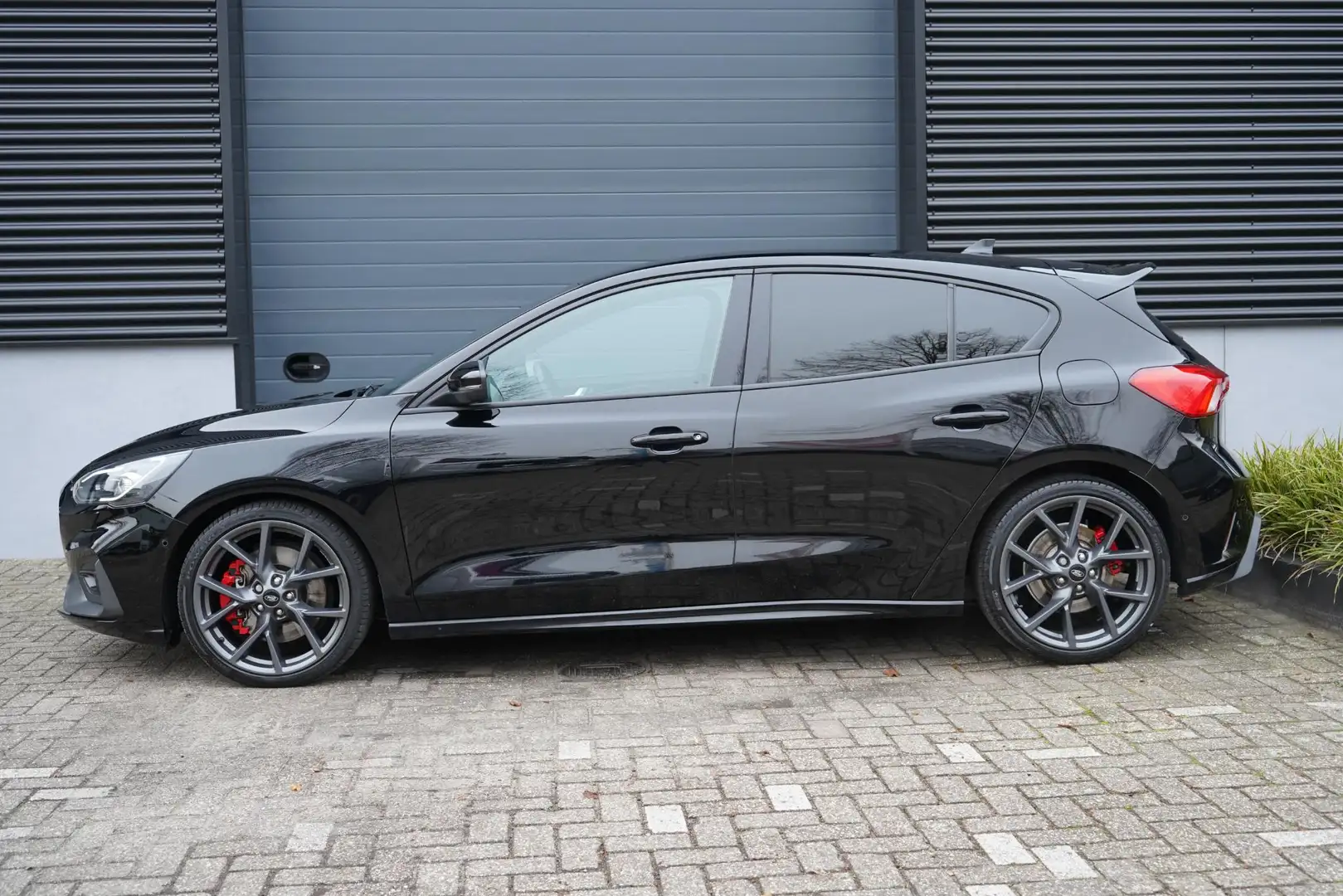 Ford Focus 2.3 EcoBoost ST-3 Perfomance / Winterpack / Camera Noir - 2