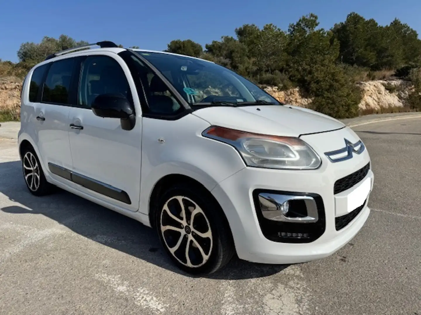 Citroen C3 Picasso 1.2 PureTech Feel Edition 110 Bílá - 2