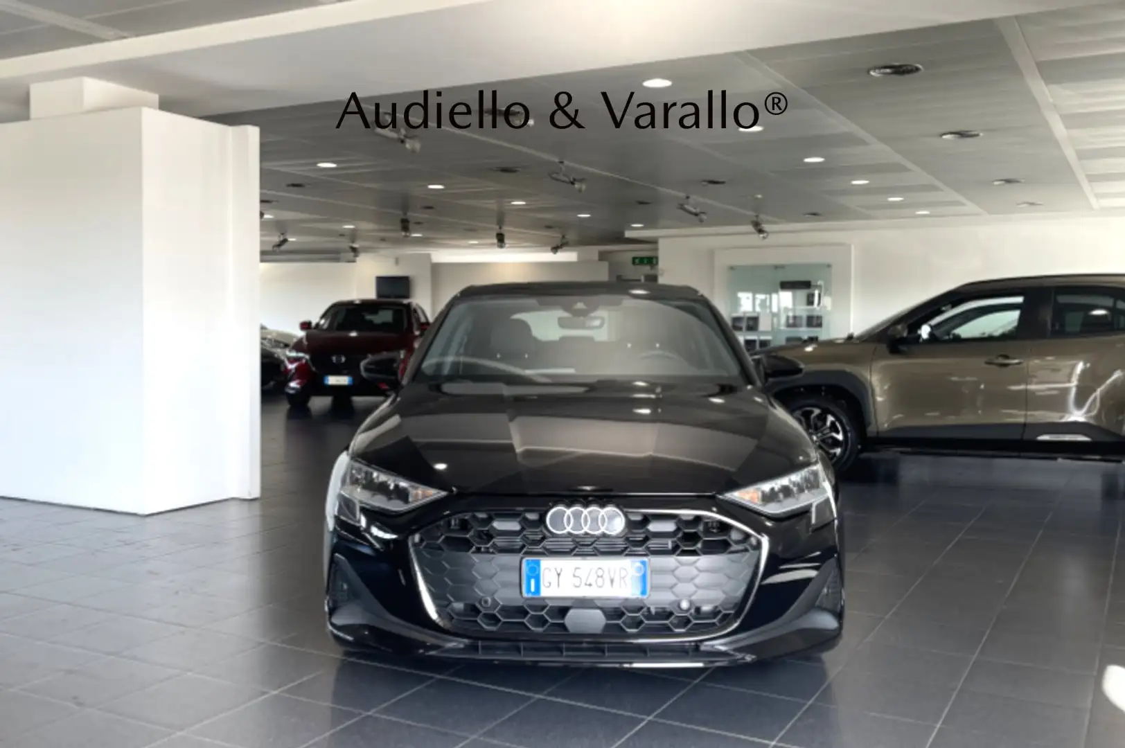 Audi A3 A3 SPB 35 TDI S tronic Business - SOLO 2.200 KM! Zwart - 2