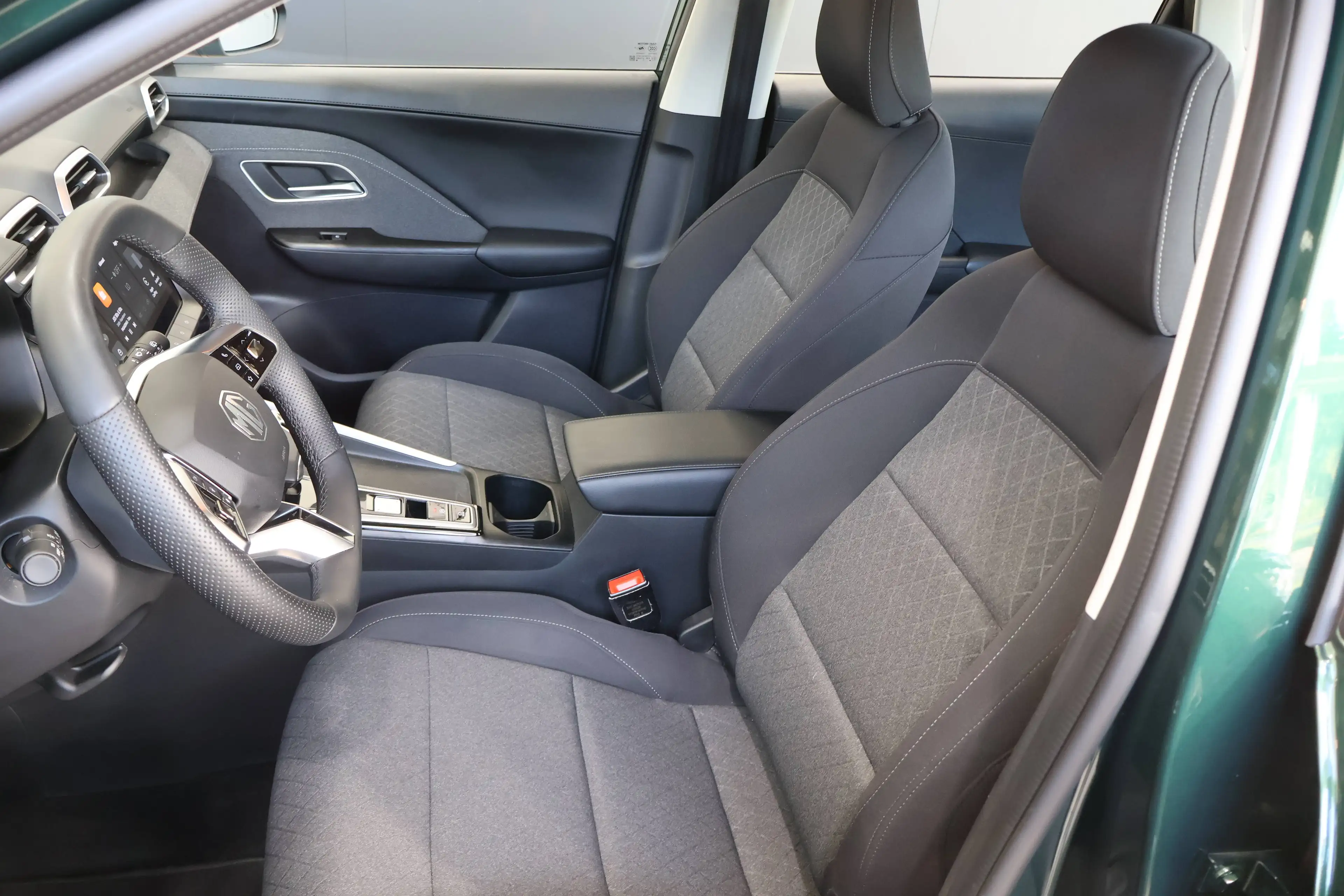 MG ZS ZS Hybrid+ Comfort | ACC | Camera | CarPlay | Navigatie — photo 8