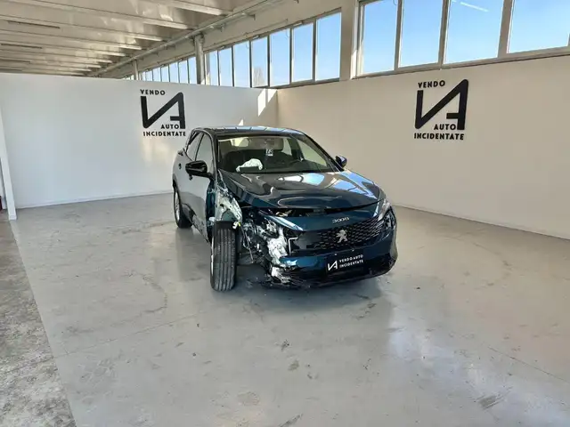 Peugeot 3008 HYBRID 136CV E-DCS 6 ACTIVE PACK