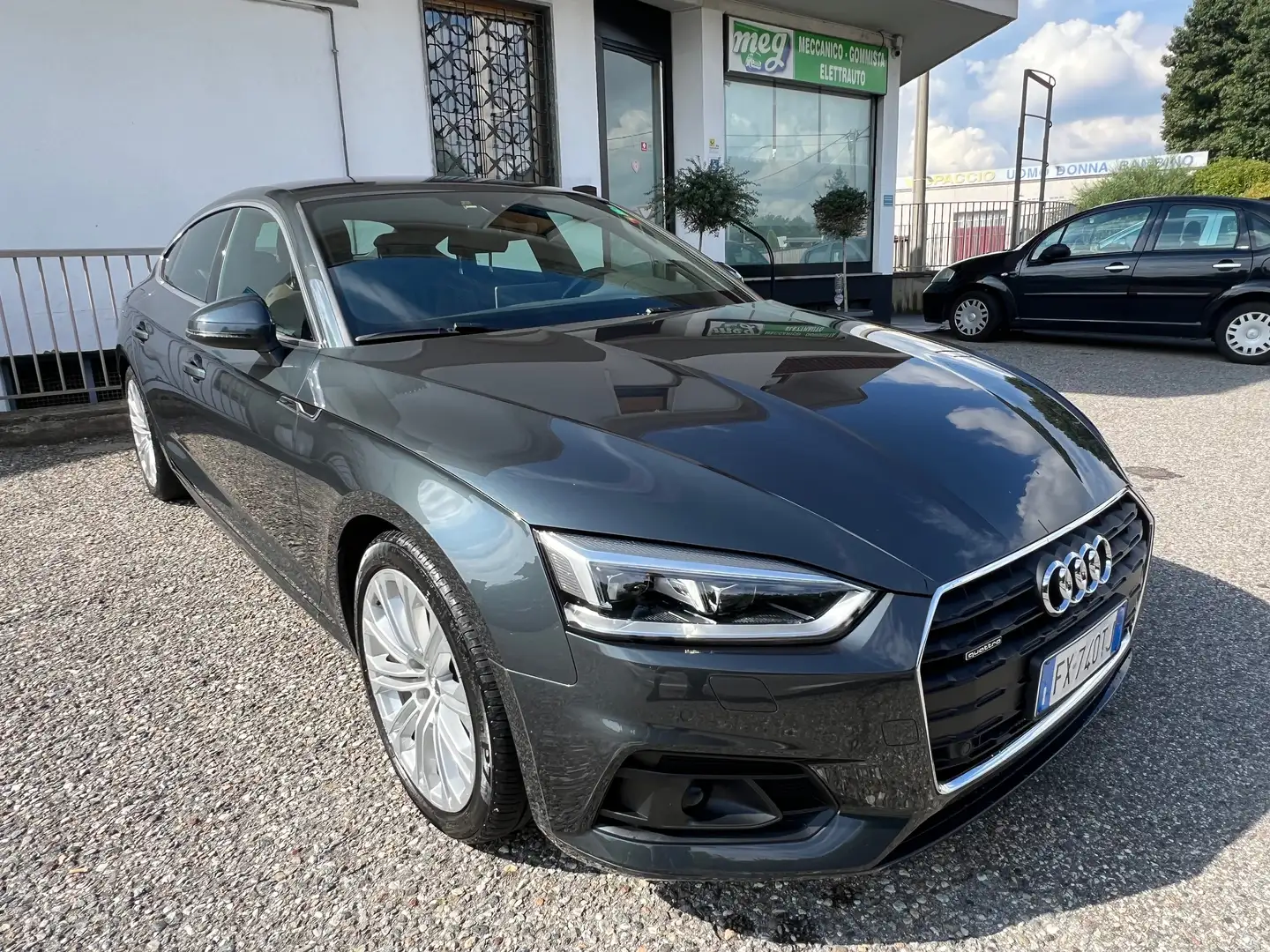 Audi A5 A5 II 2017 45 2.0 tfsi mhev Business quattro 245cv Grigio - 1