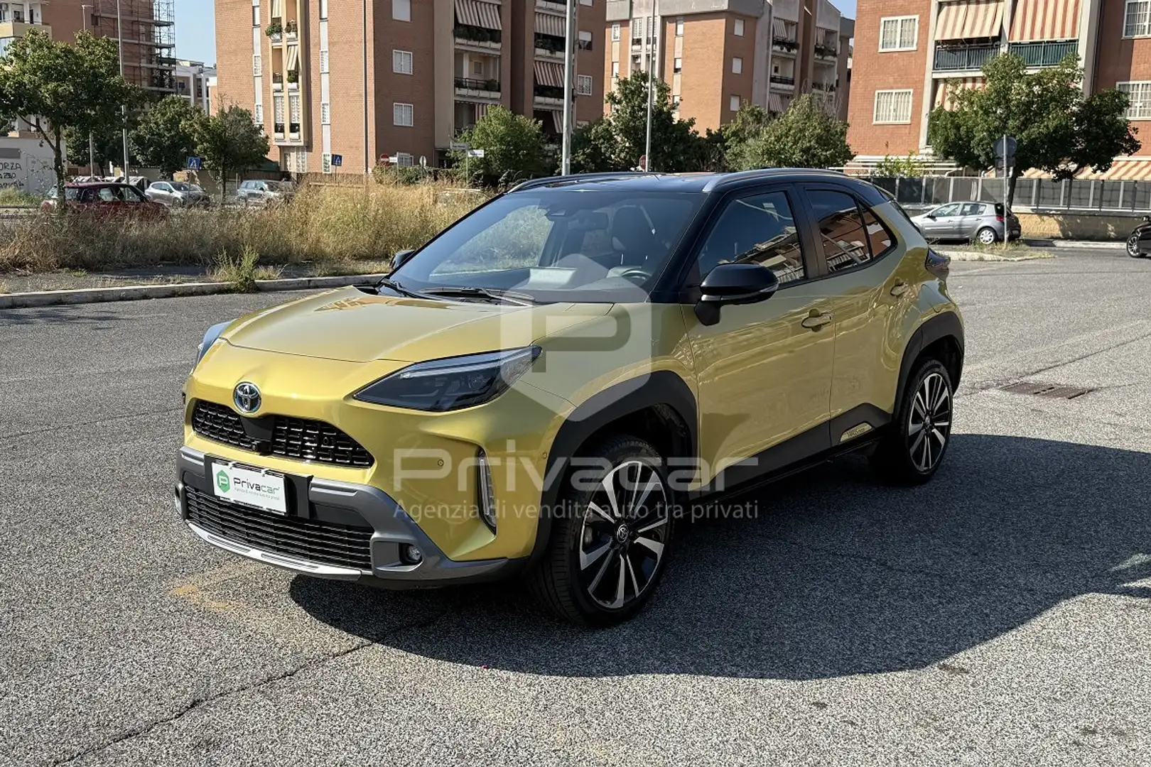 Toyota Yaris Cross Yaris Cross 1.5 Hybrid 5p. E-CVT Premiere Galben - 1