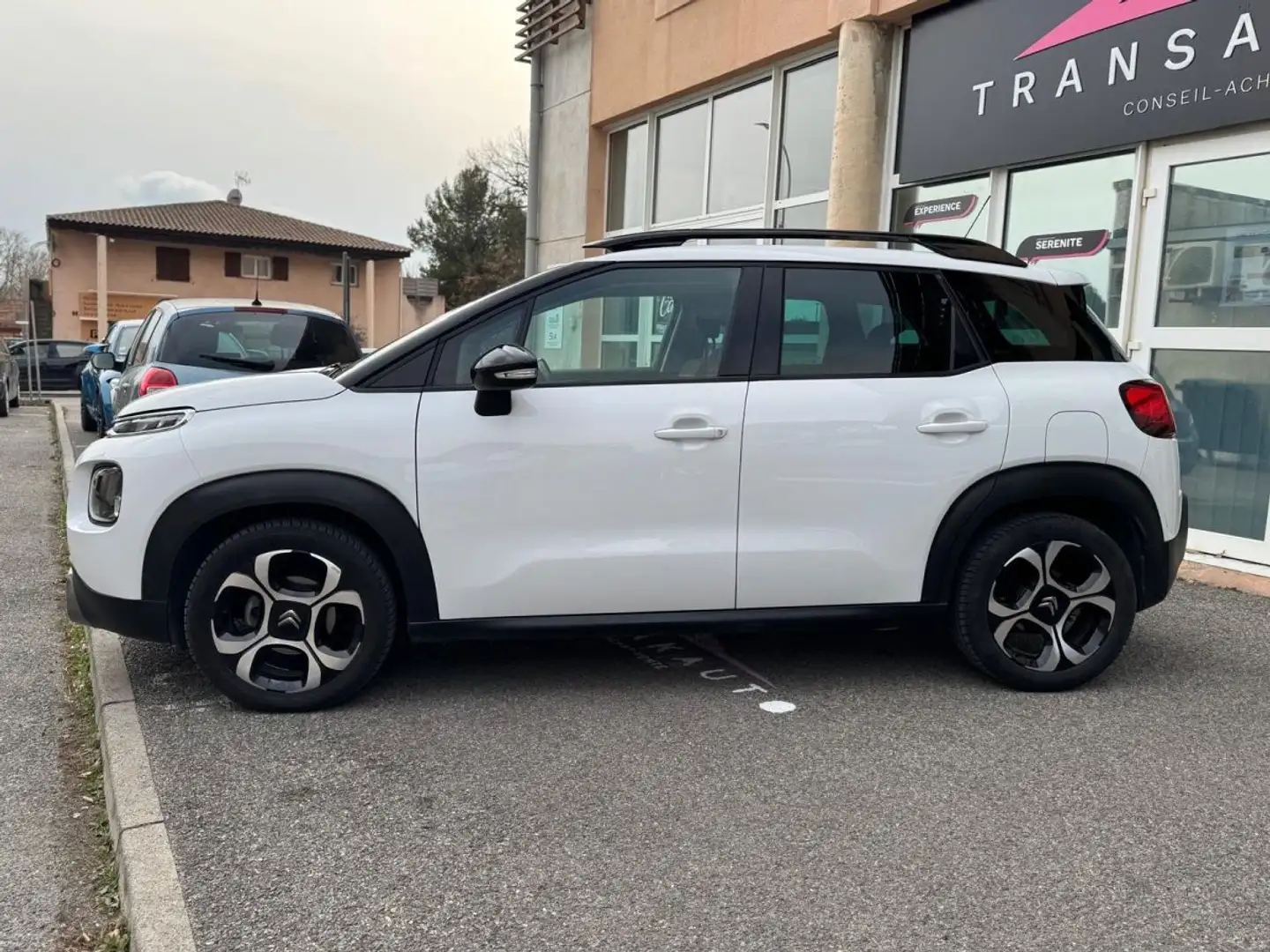 Citroen C3 Aircross BlueHDi 100 BVM5 Shine / carPlay Weiß - 2