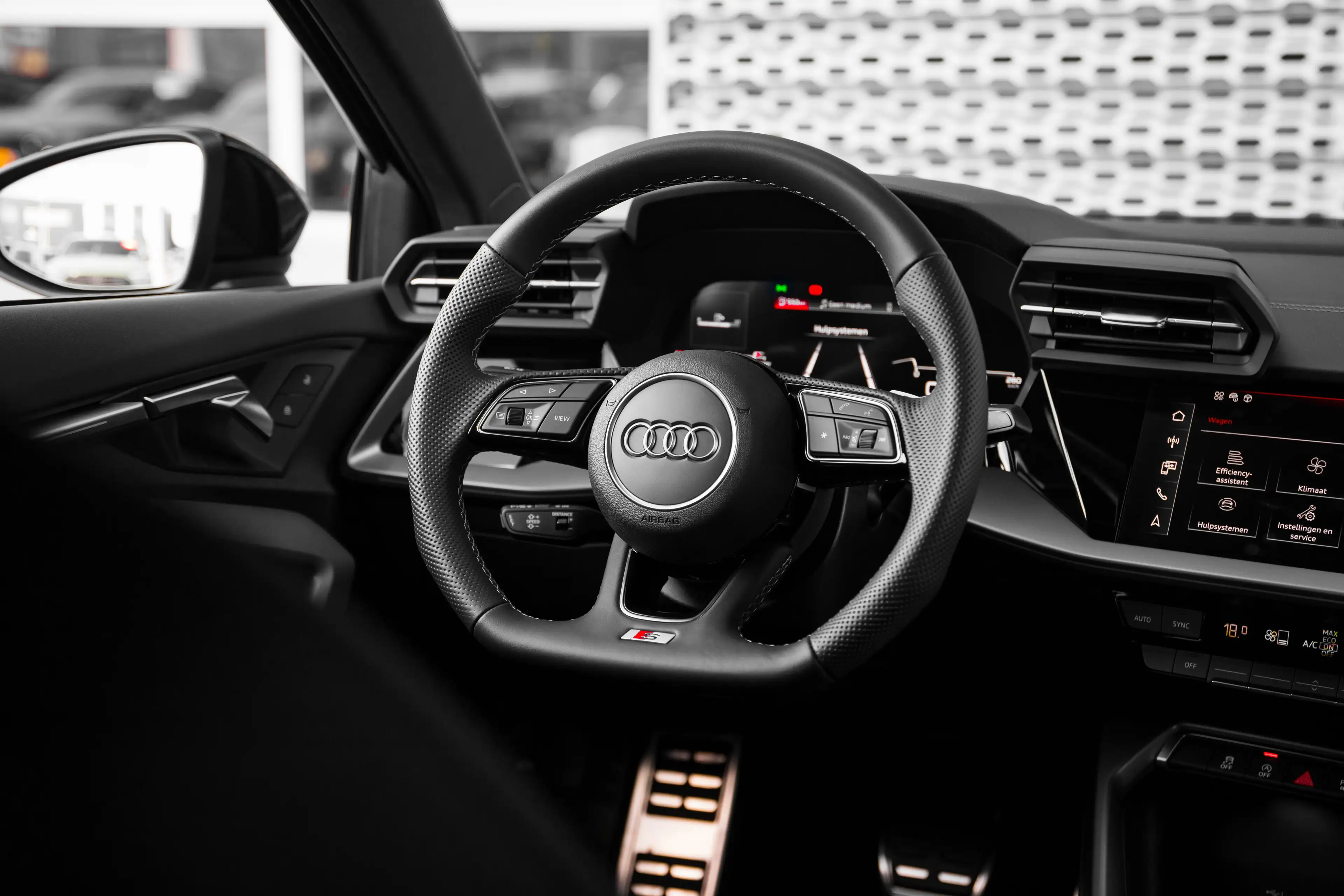 Audi A3 Limousine 30 TFSI S edition | Trekhaak | Carplay | — photo 11