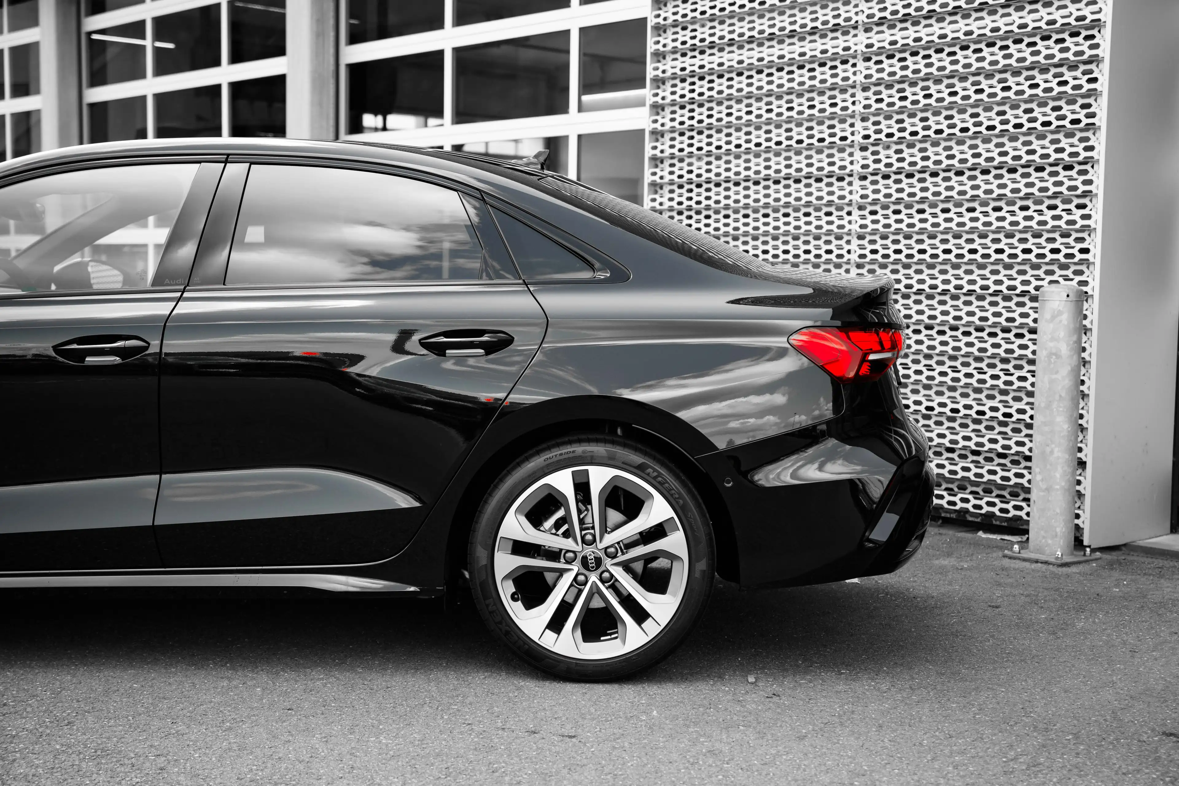 Audi A3 Limousine 30 TFSI S edition | Trekhaak | Carplay | — photo 15