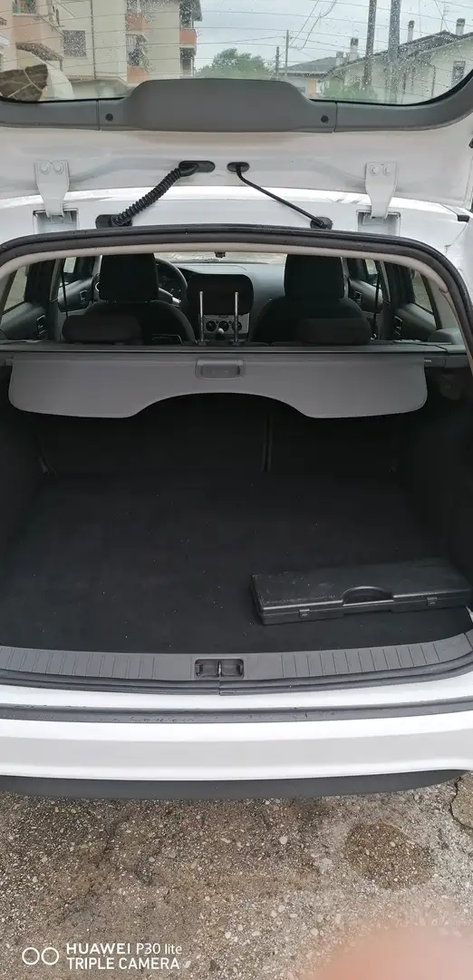Ford Focus Focus II 2008 SW Style Wagon 1.6 tdci Ikon (+) 90c Bianco - 2