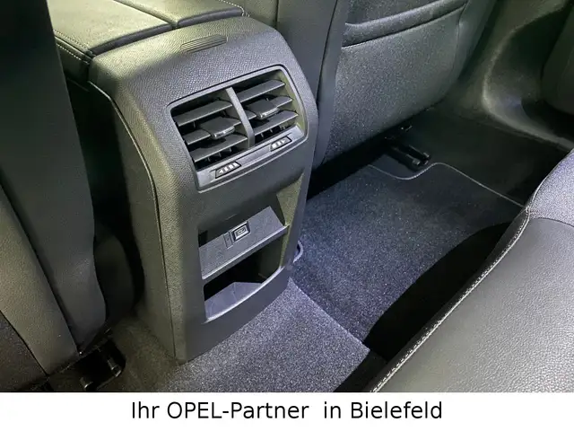 Opel Astra view 15