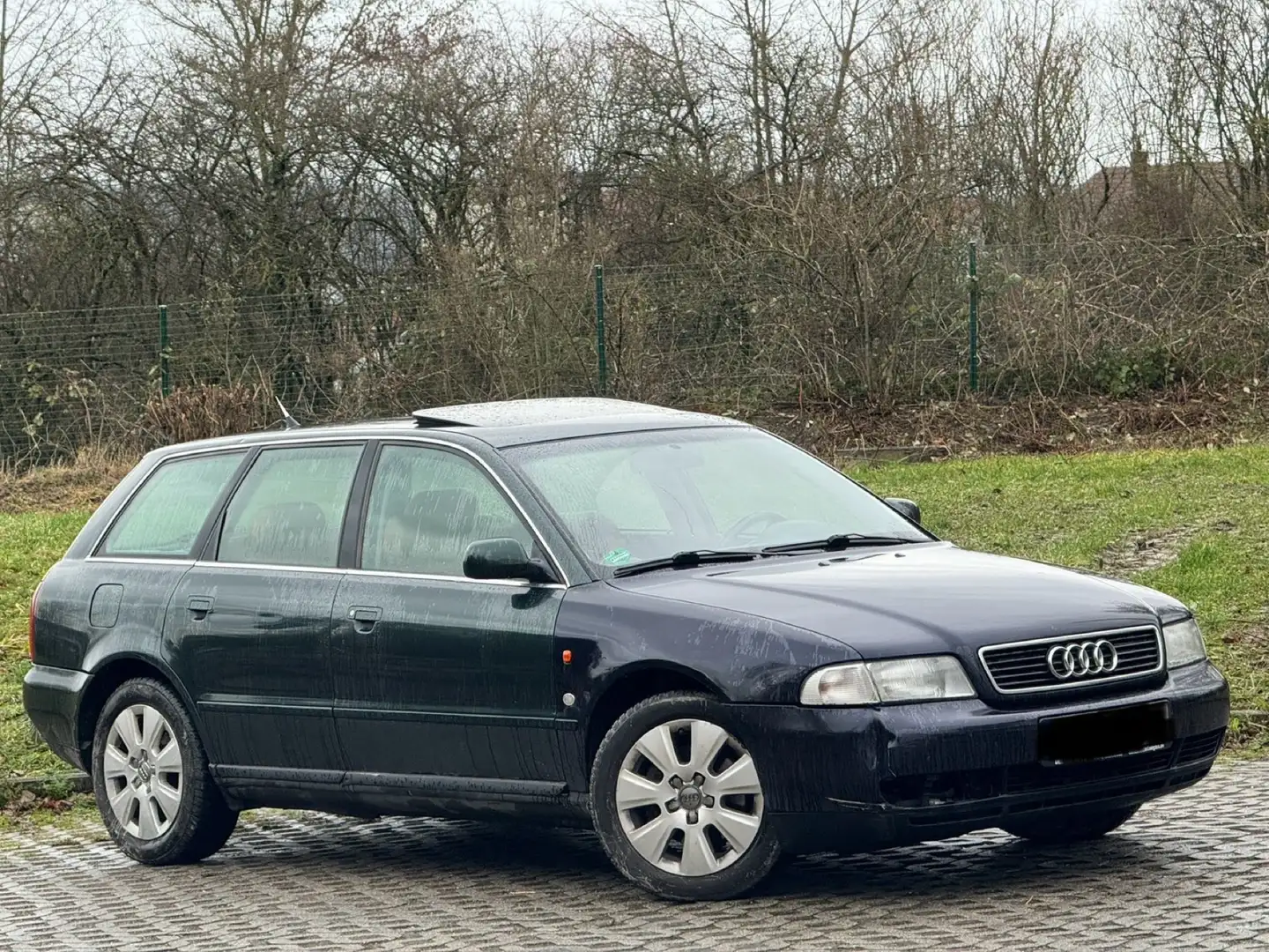 Audi A4 Avant 2.6 Vert - 2