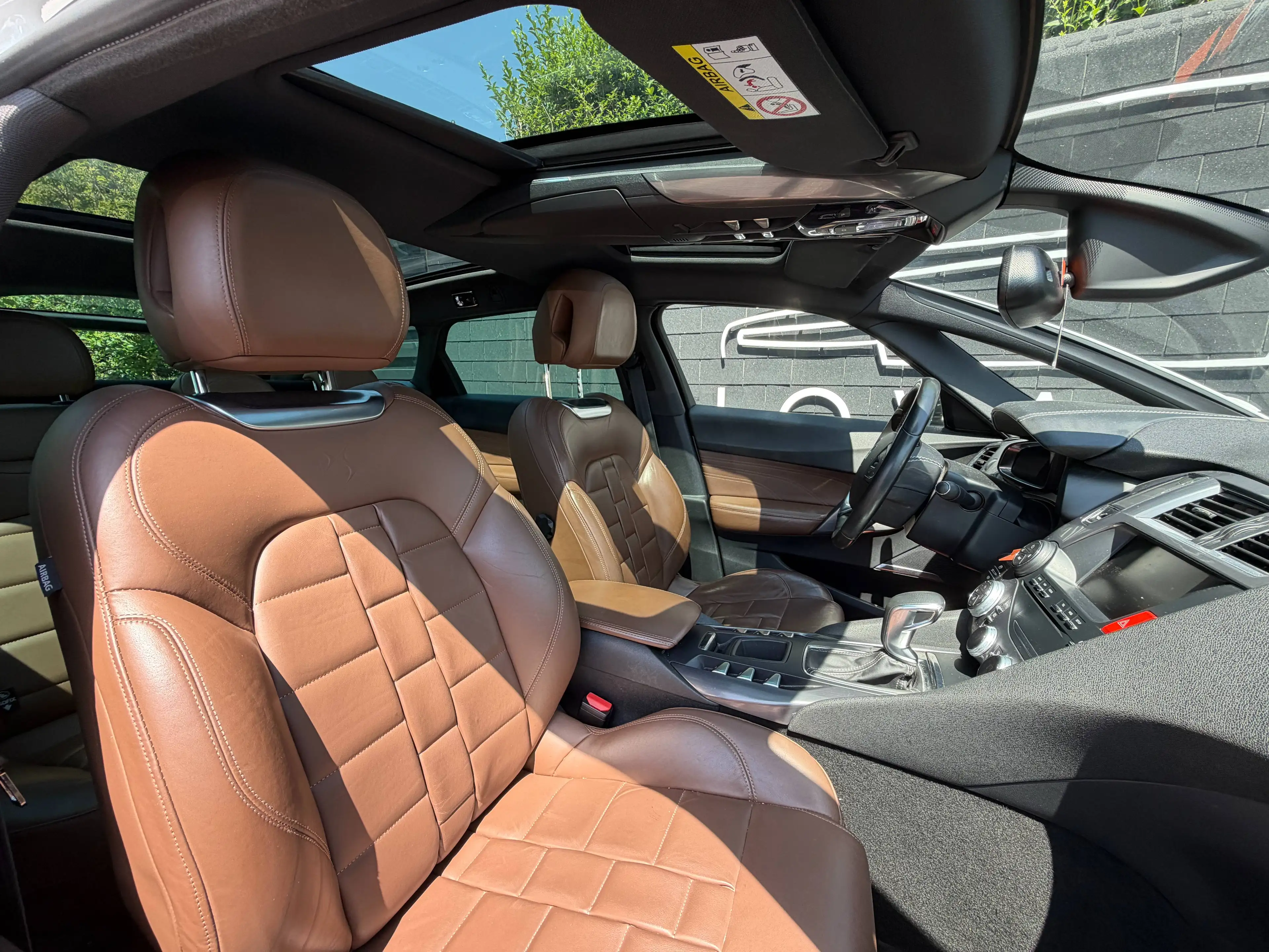 DS Automobiles DS 5 1.6 THP+NAVI+AIRCO+CAMERA+TOIT PANO+CUIR+HUD+EU 6B — photo 12