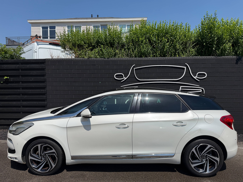 DS Automobiles DS 5 1.6 THP+NAVI+AIRCO+CAMERA+TOIT PANO+CUIR+HUD+EU 6B — photo 2
