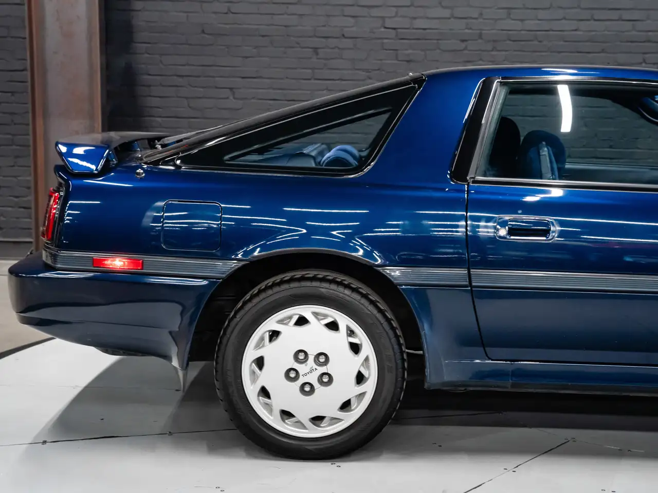 Toyota Supra снимка Toyota Supra