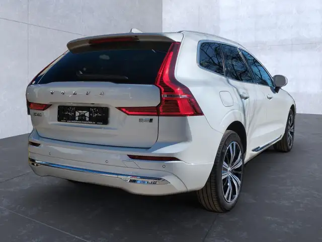 Volvo XC60 view 7