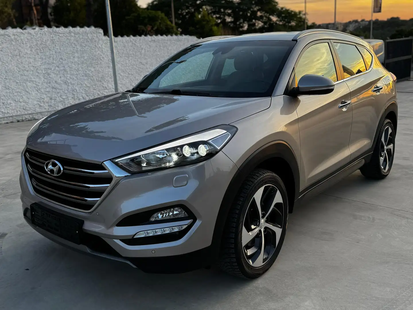 Hyundai TUCSON 1.6 t-gdi Xpossible 4wd 7dct Bronzo - 2