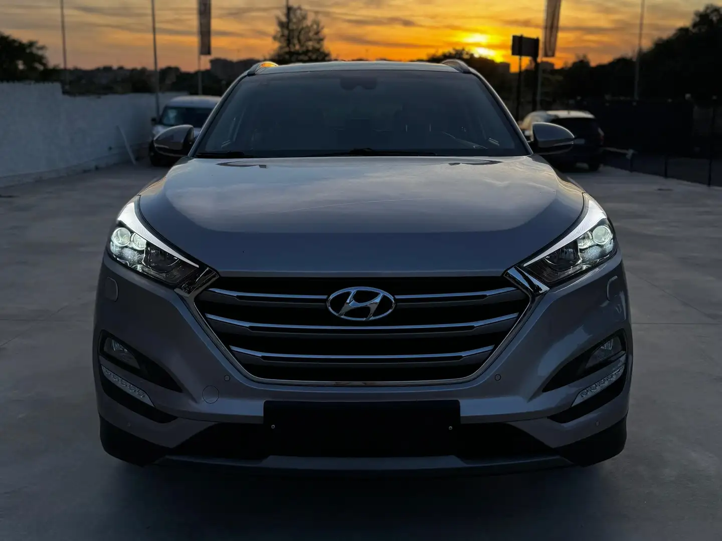 Hyundai TUCSON 1.6 t-gdi Xpossible 4wd 7dct Bronzo - 1