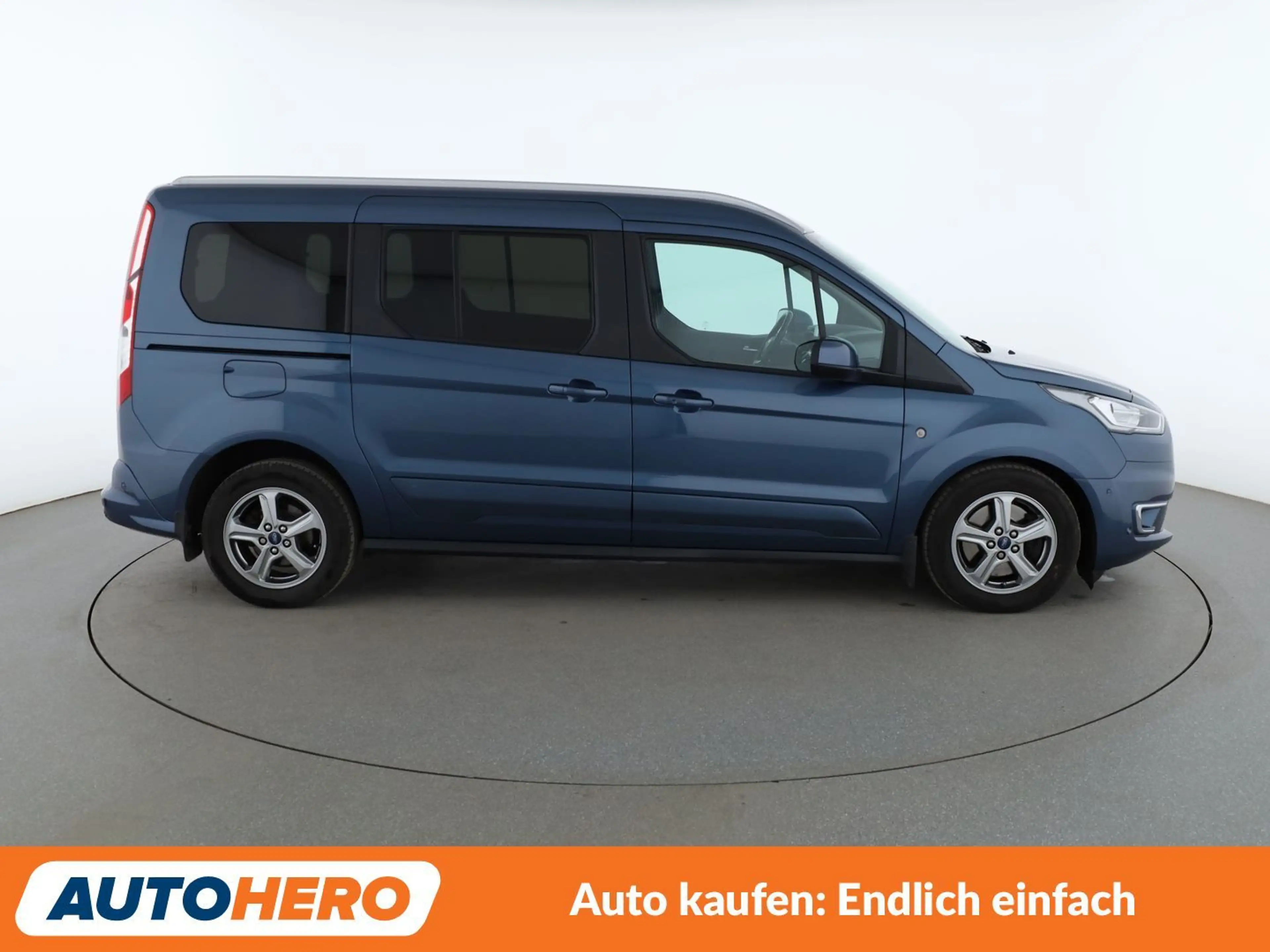Ford Grand Tourneo 1.5 TDCi EcoBlue Titanium Aut.*XENON*NAVI*CAM*PDC* — photo 7