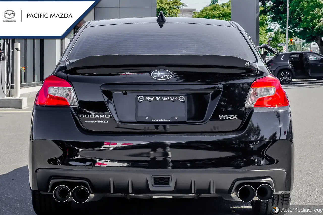 Subaru WRX fotografie Subaru WRX