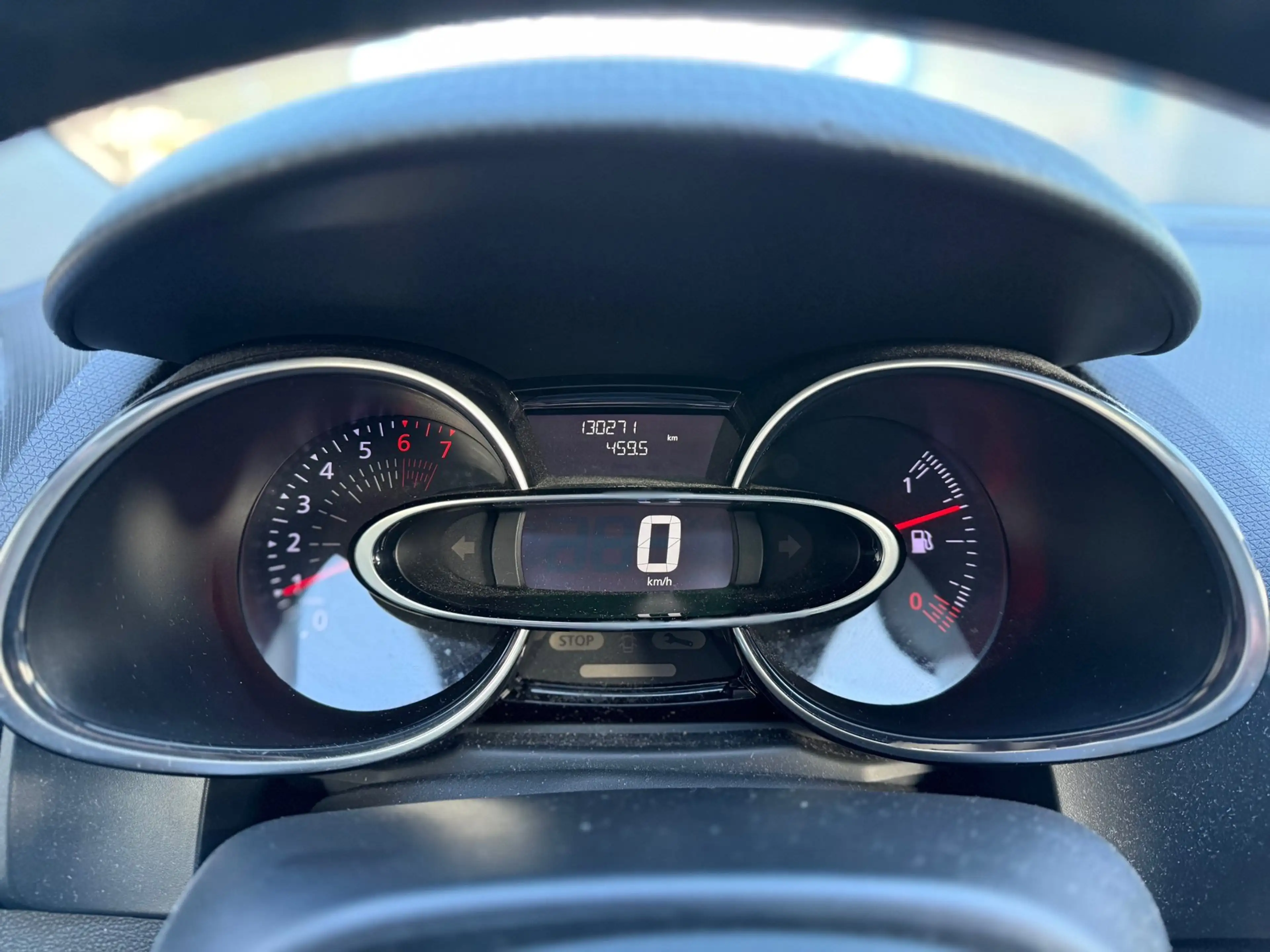 Renault Clio Estate 0.9 TCe Intens — photo 16