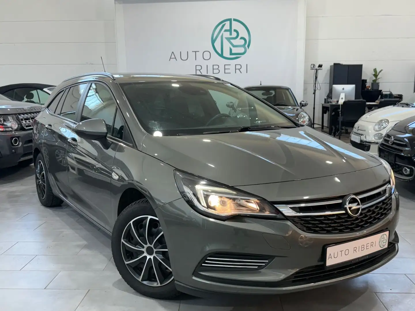 Opel Astra K Sports Tourer Edition Start/Stop Šedá - 1