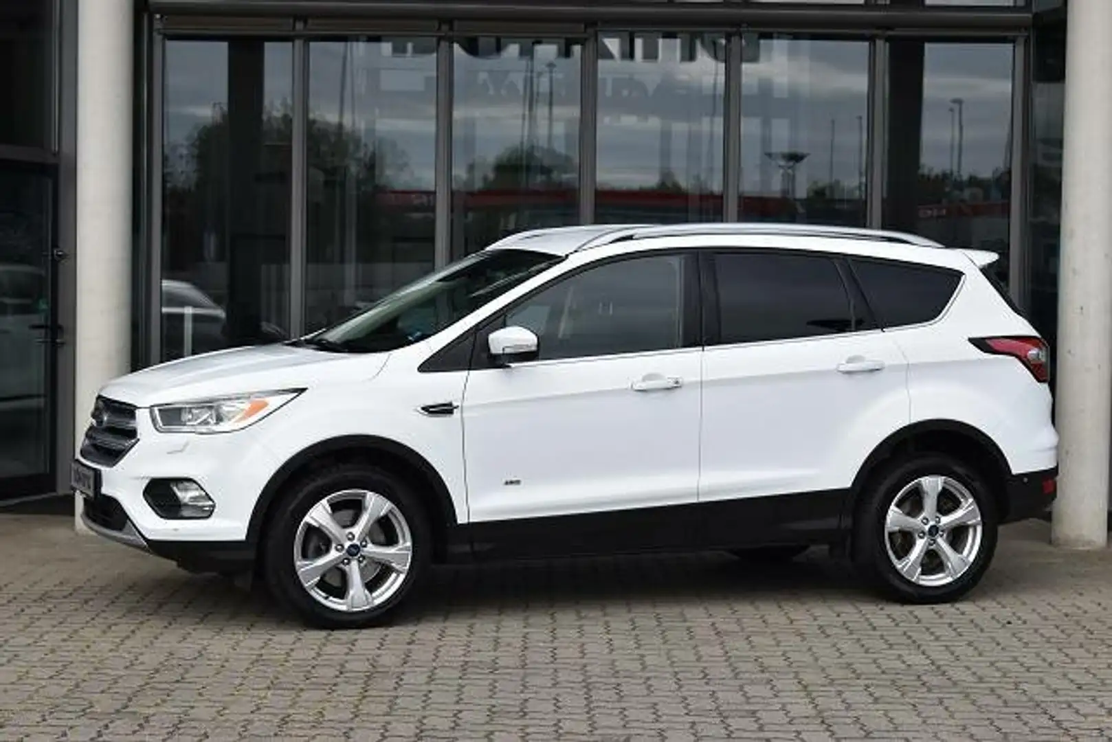 Ford Kuga Kuga 2.0 TDCi, Titanium 4x4 Start/Stopp AHK Leder Bianco - 1