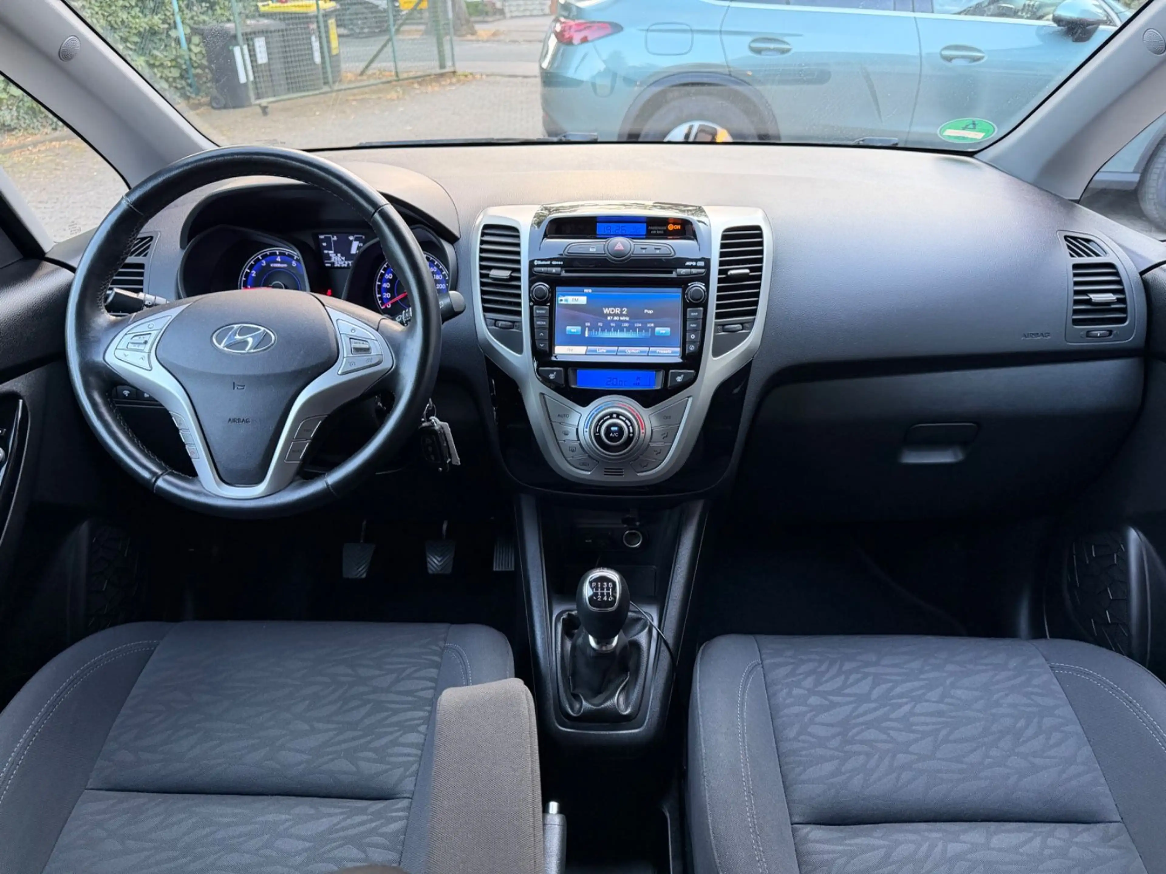 Hyundai iX20 blue Space Plus/1.Hand/Kamera/Garantie/ — photo 15