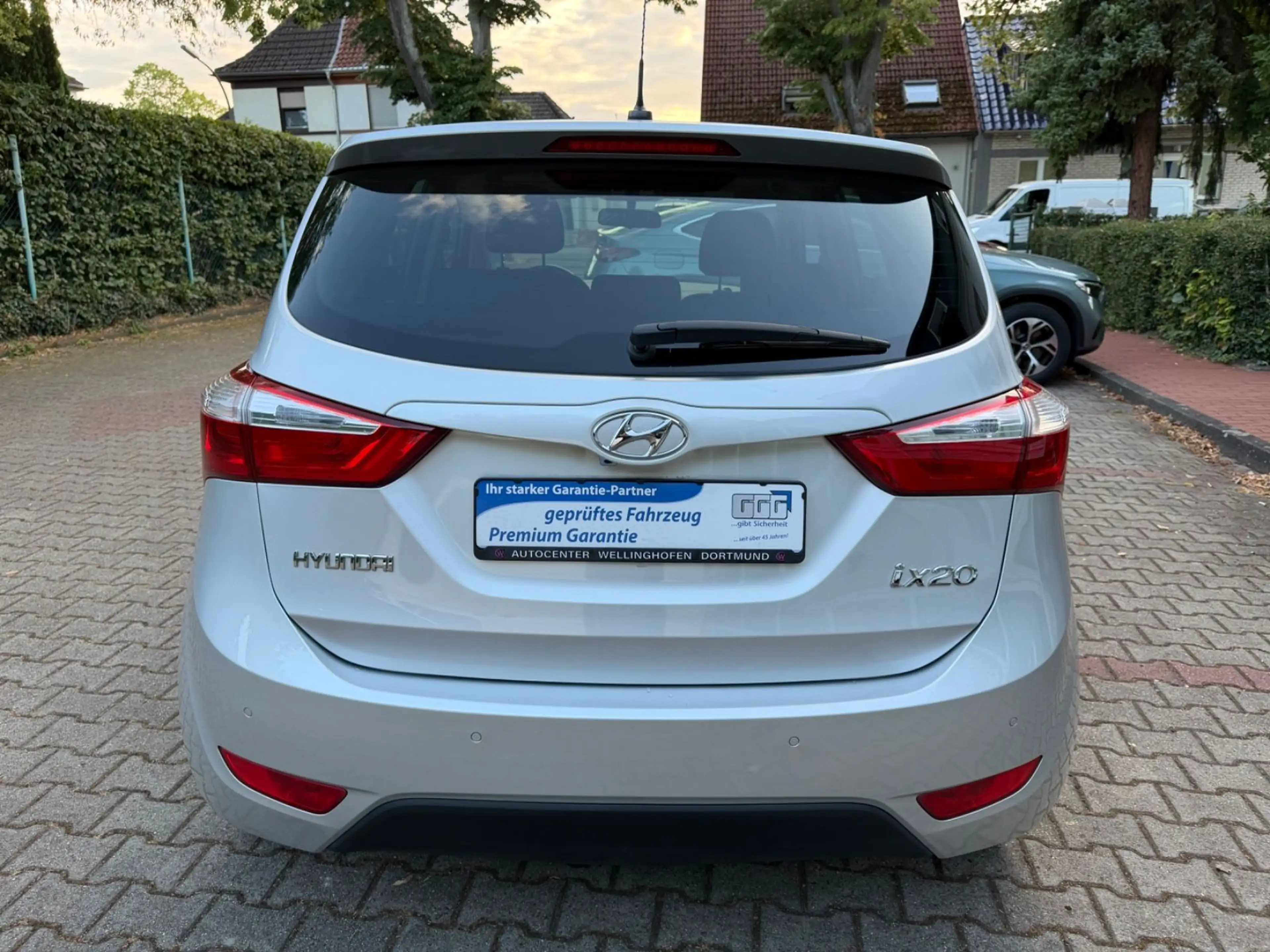 Hyundai iX20 blue Space Plus/1.Hand/Kamera/Garantie/ — photo 8