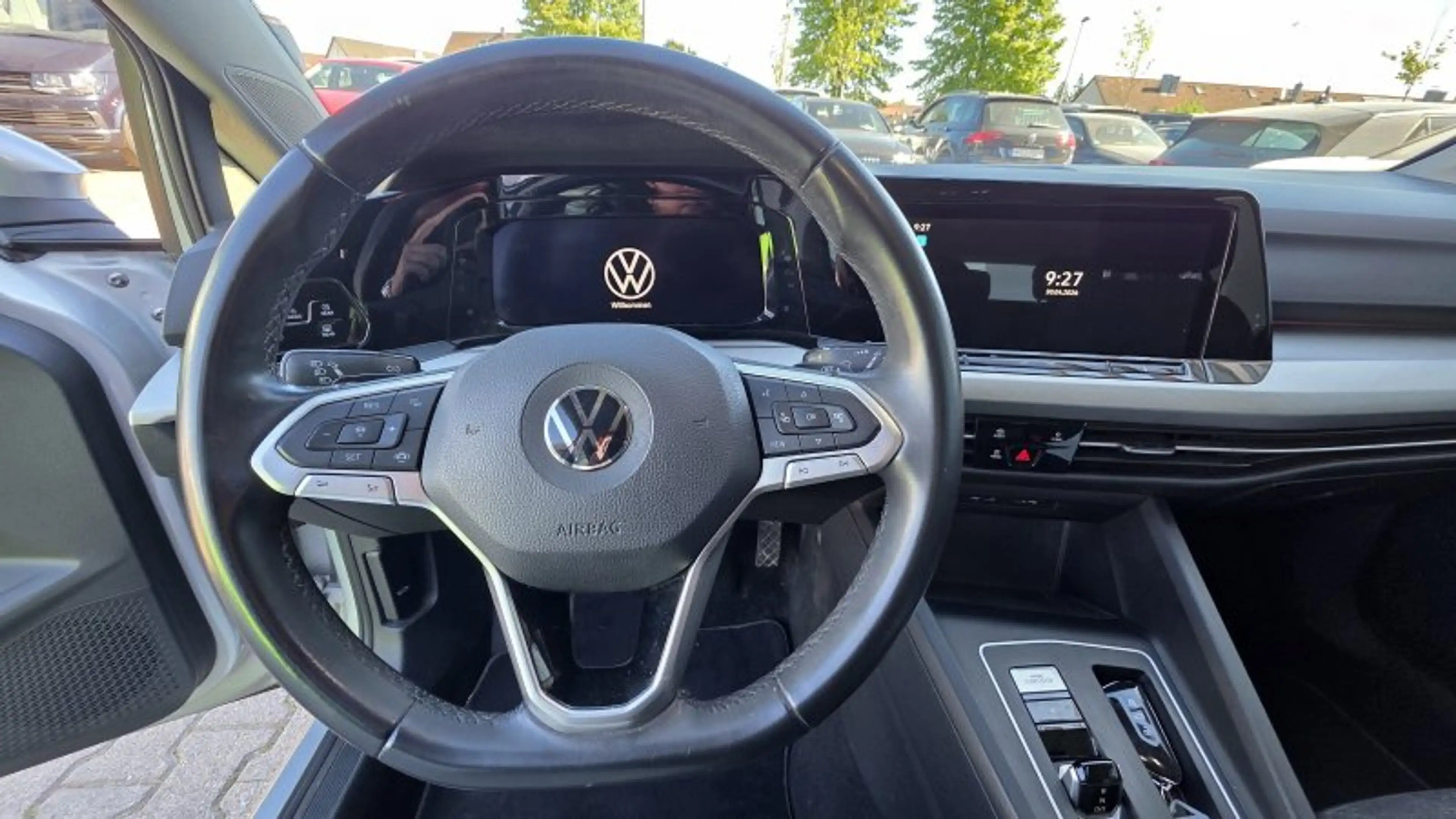 Volkswagen Golf VIII Variant 2.0 TDI Life DSG Navi Kamera ACC LED — photo 13