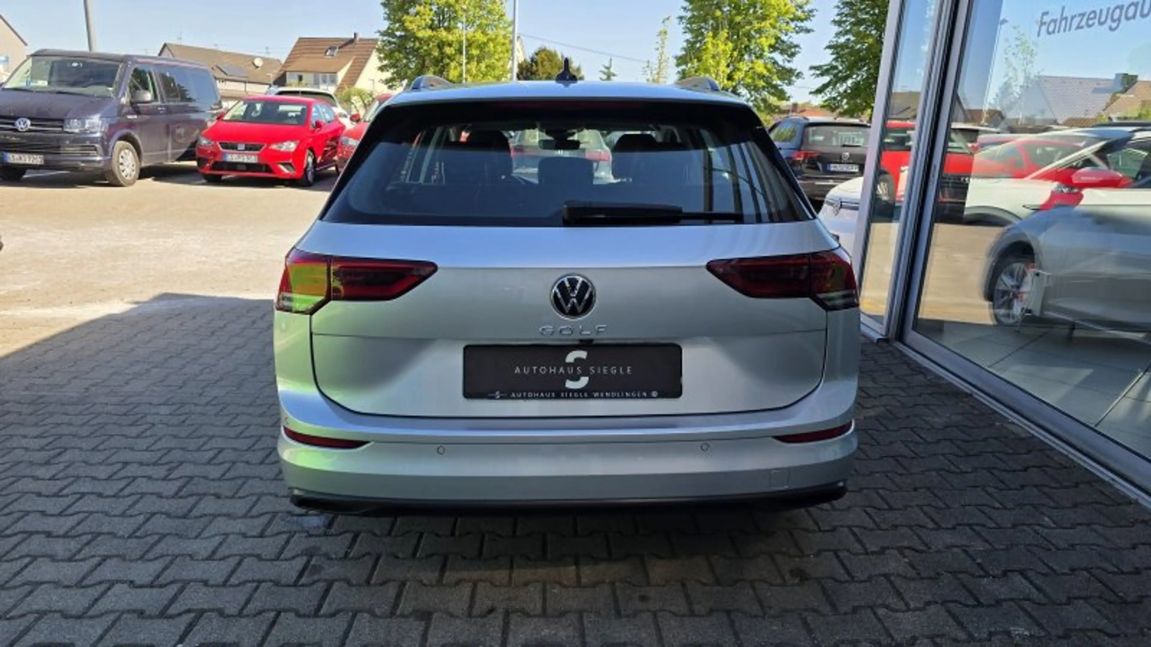 Volkswagen Golf VIII Variant 2.0 TDI Life DSG Navi Kamera ACC LED — photo 5