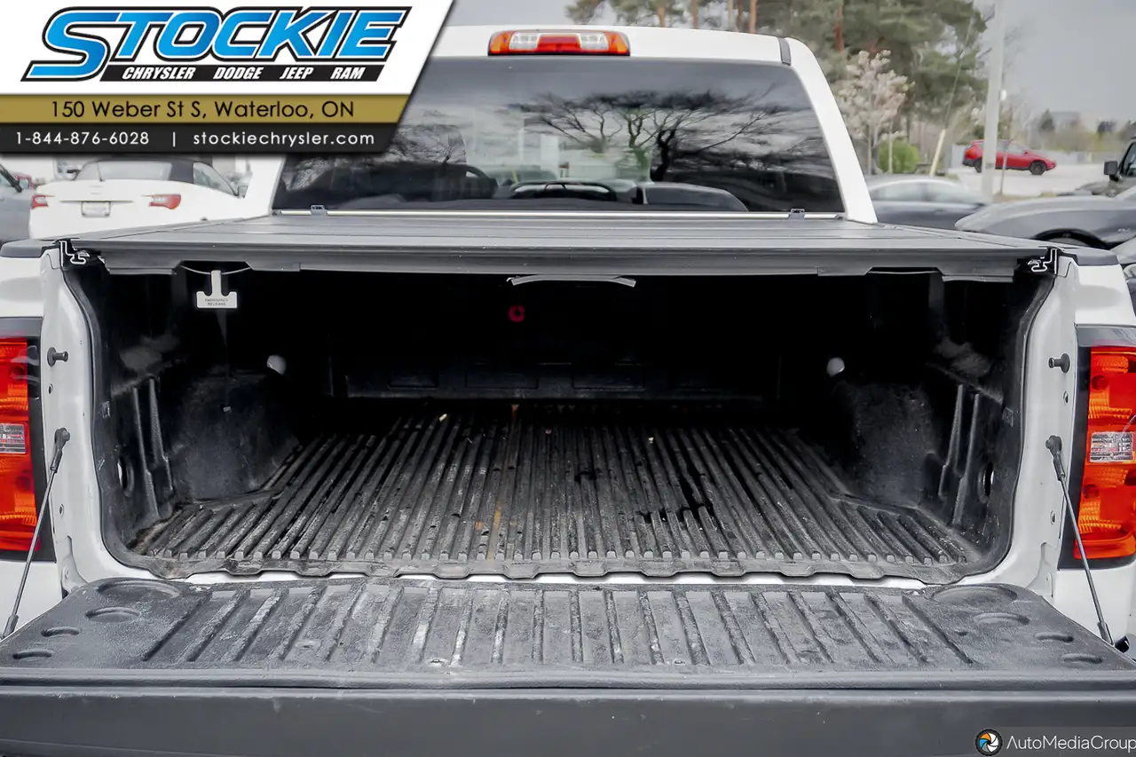 Chevrolet Silverado 1500 снимка Chevrolet Silverado 1500