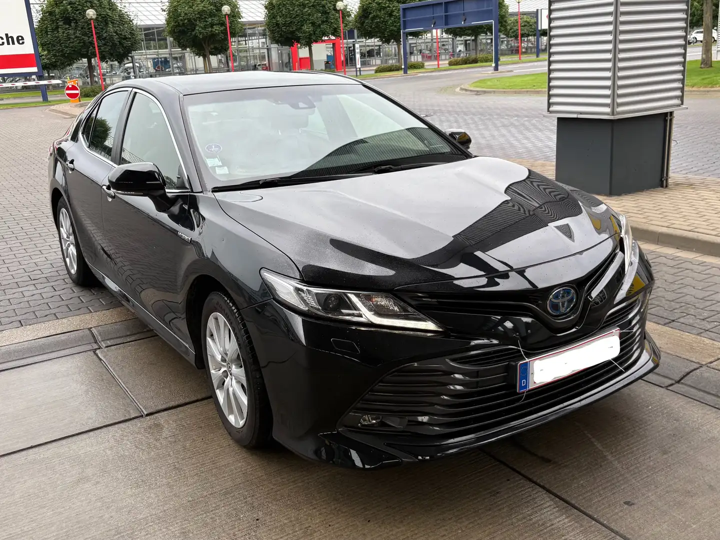 Toyota Camry Camry Business Edition Black - 2