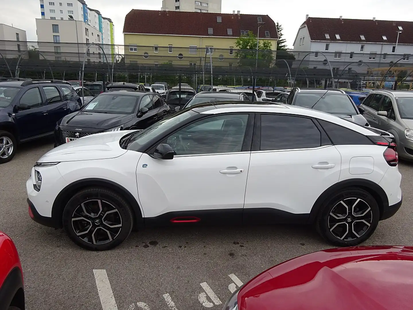 Citroen C4 e-C4 136 50kWh Shine Edition Bianco - 2