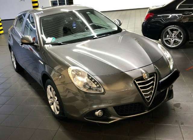 Imagine Alfa Romeo Giulietta Giulietta 1.4 TB 16V Turismo