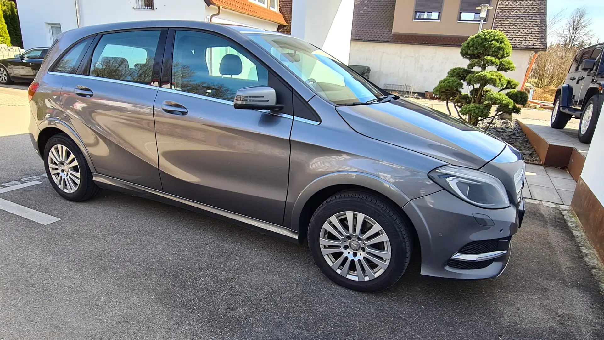 Mercedes-Benz B 200 B 200 (Natural Gas Drive) c Grijs - 2