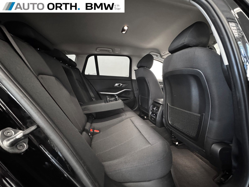 BMW 320 d Touring AUTOM. LC+ LED SIHZ PDC AHK M-18" — photo 15