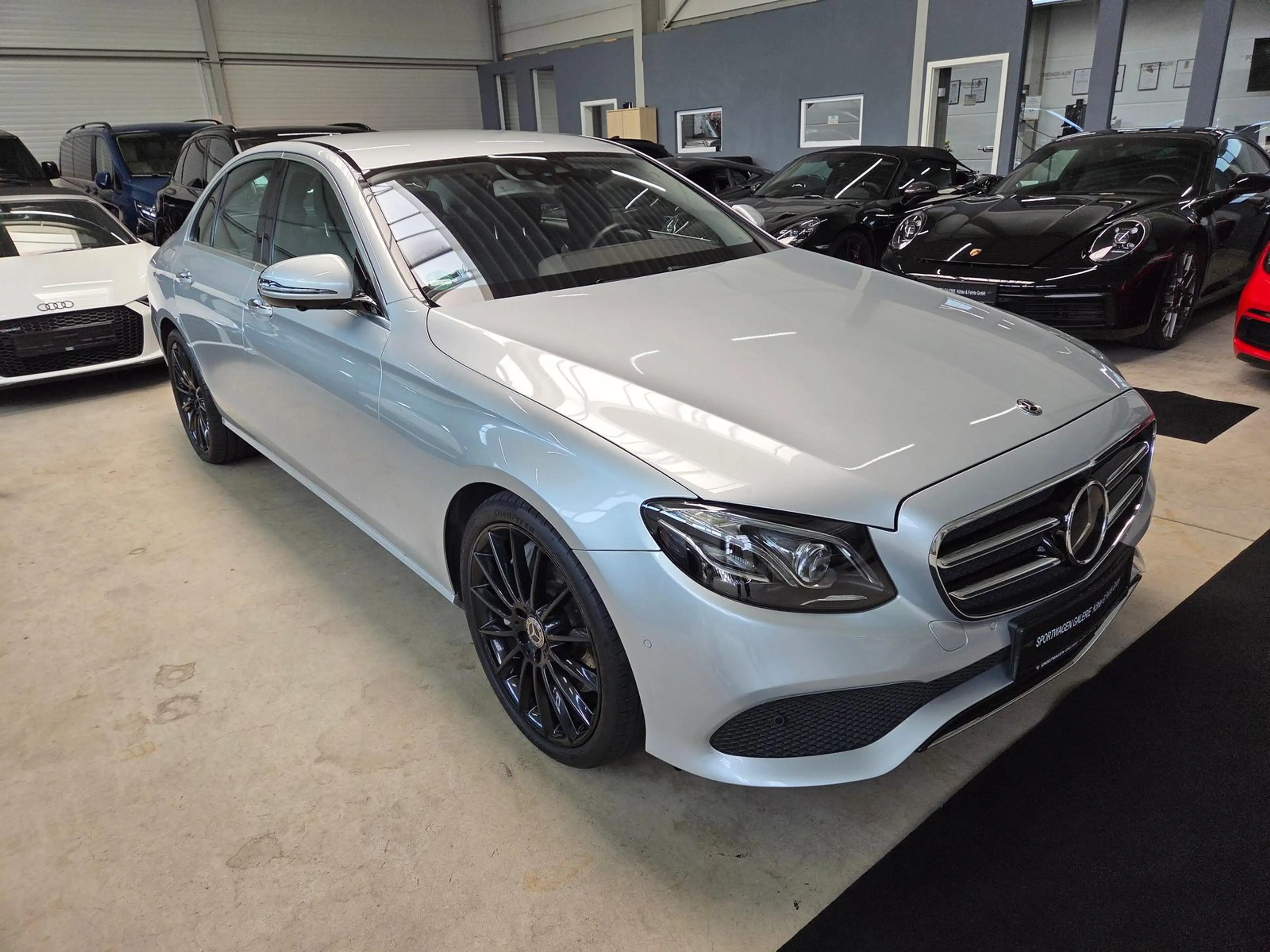 Mercedes-Benz E 400 d 4Matic /HUD/Standheizung/Burmester/*295€ — photo 8