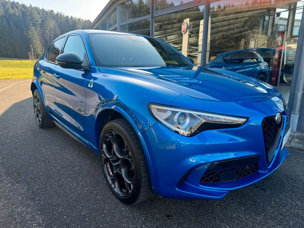 Alfa Romeo Stelvio 2023 — фото 7
