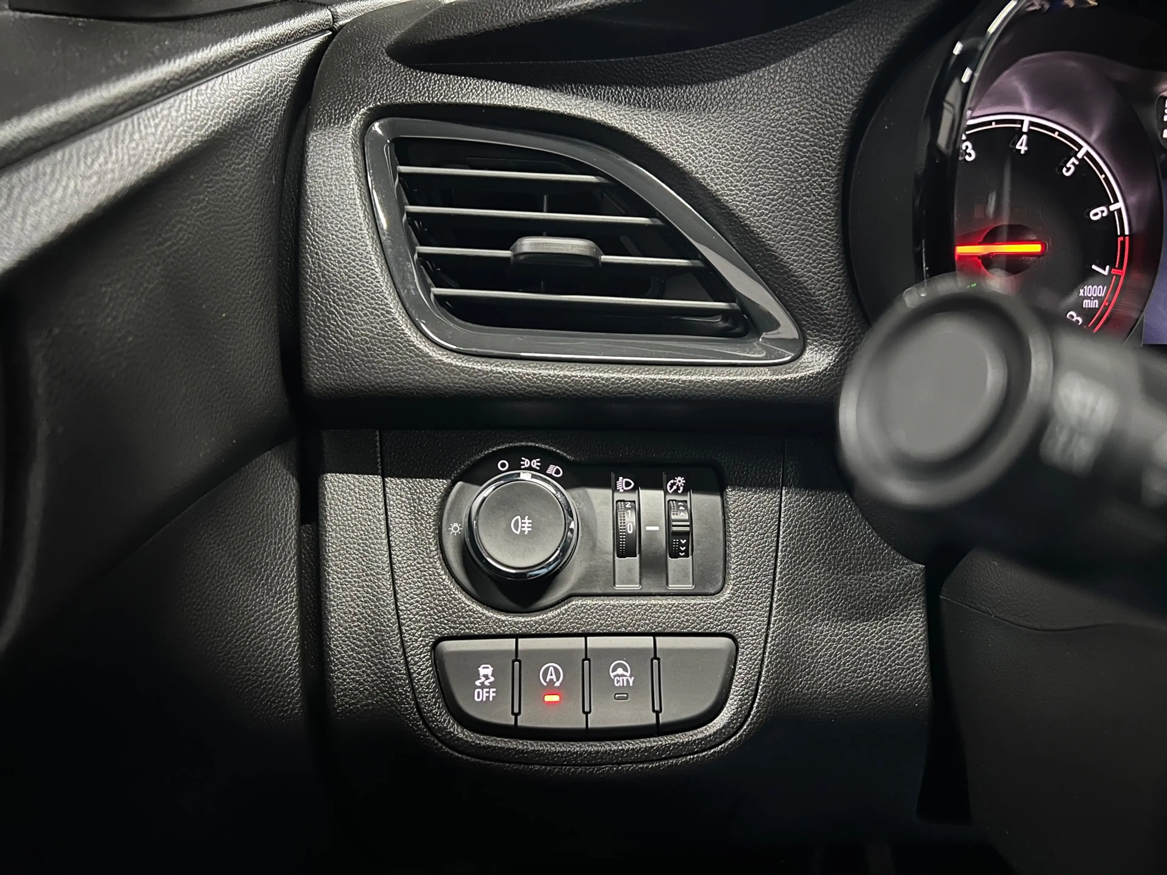 Opel Karl 1.0 ecoFLEX Edition AIRCO / NAP / CRUISE CONTROL — photo 17