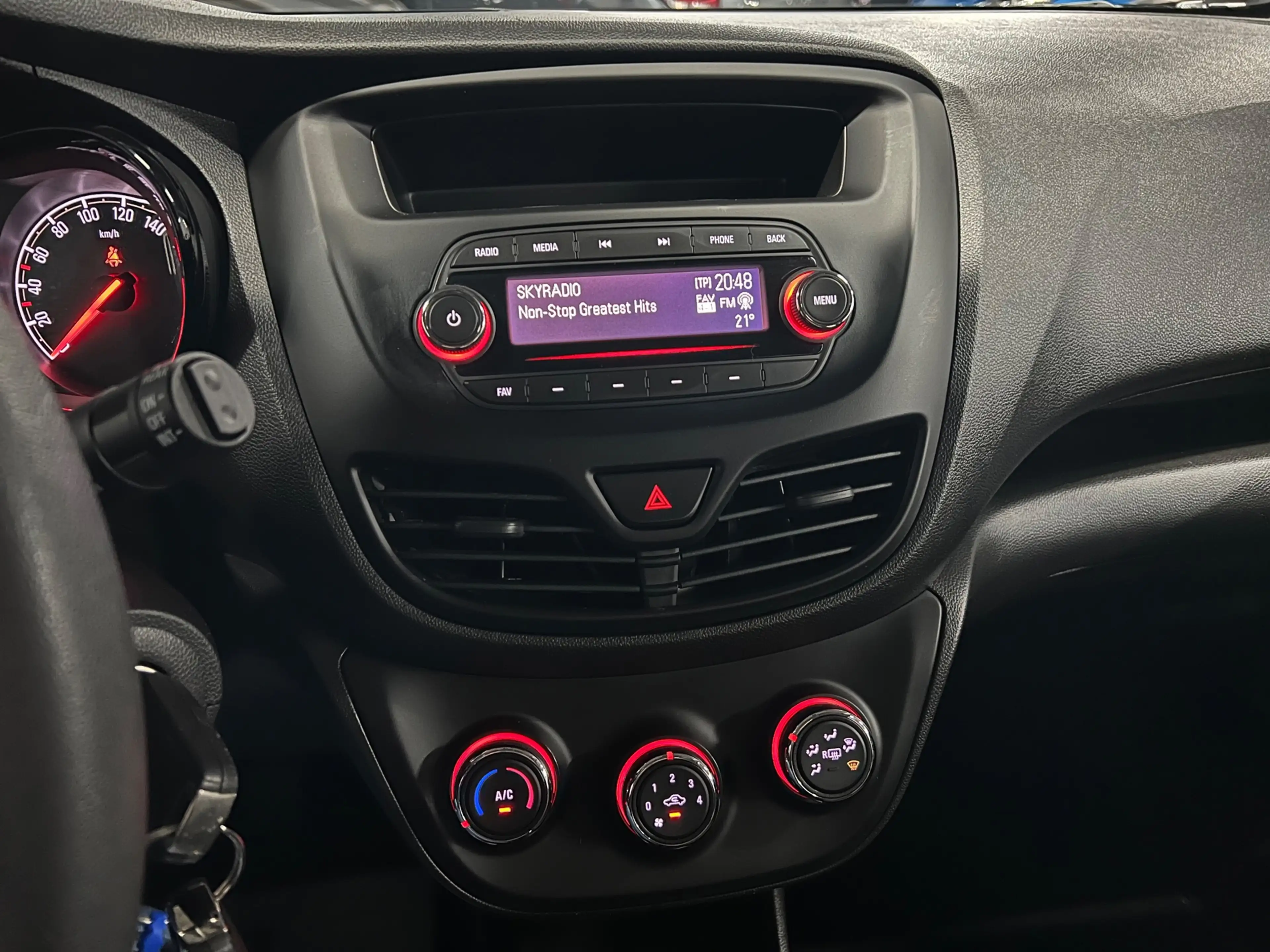 Opel Karl 1.0 ecoFLEX Edition AIRCO / NAP / CRUISE CONTROL — photo 11