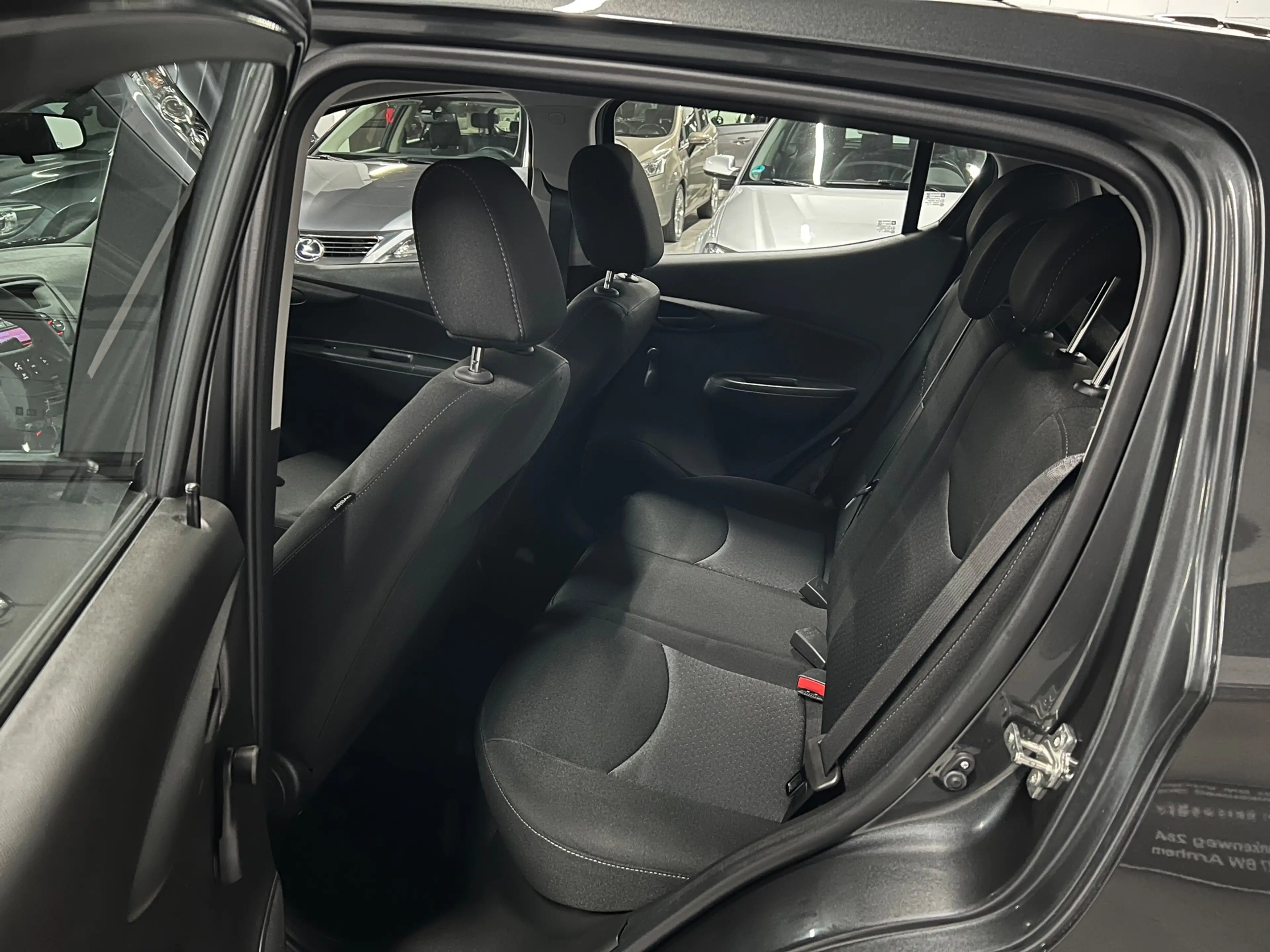 Opel Karl 1.0 ecoFLEX Edition AIRCO / NAP / CRUISE CONTROL — photo 23
