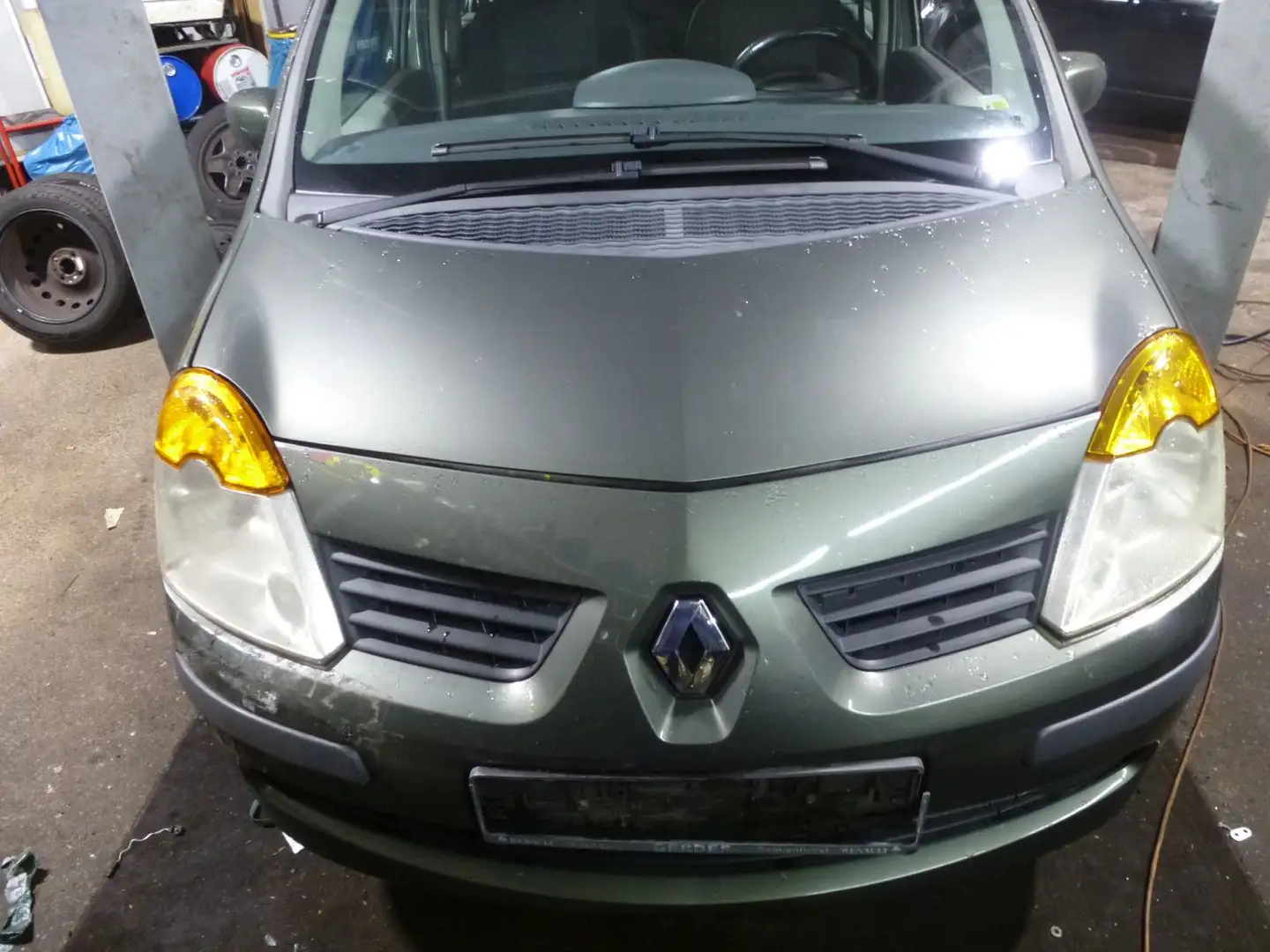 Renault Modus Cité 1.2 16V 55kW Grün - 1