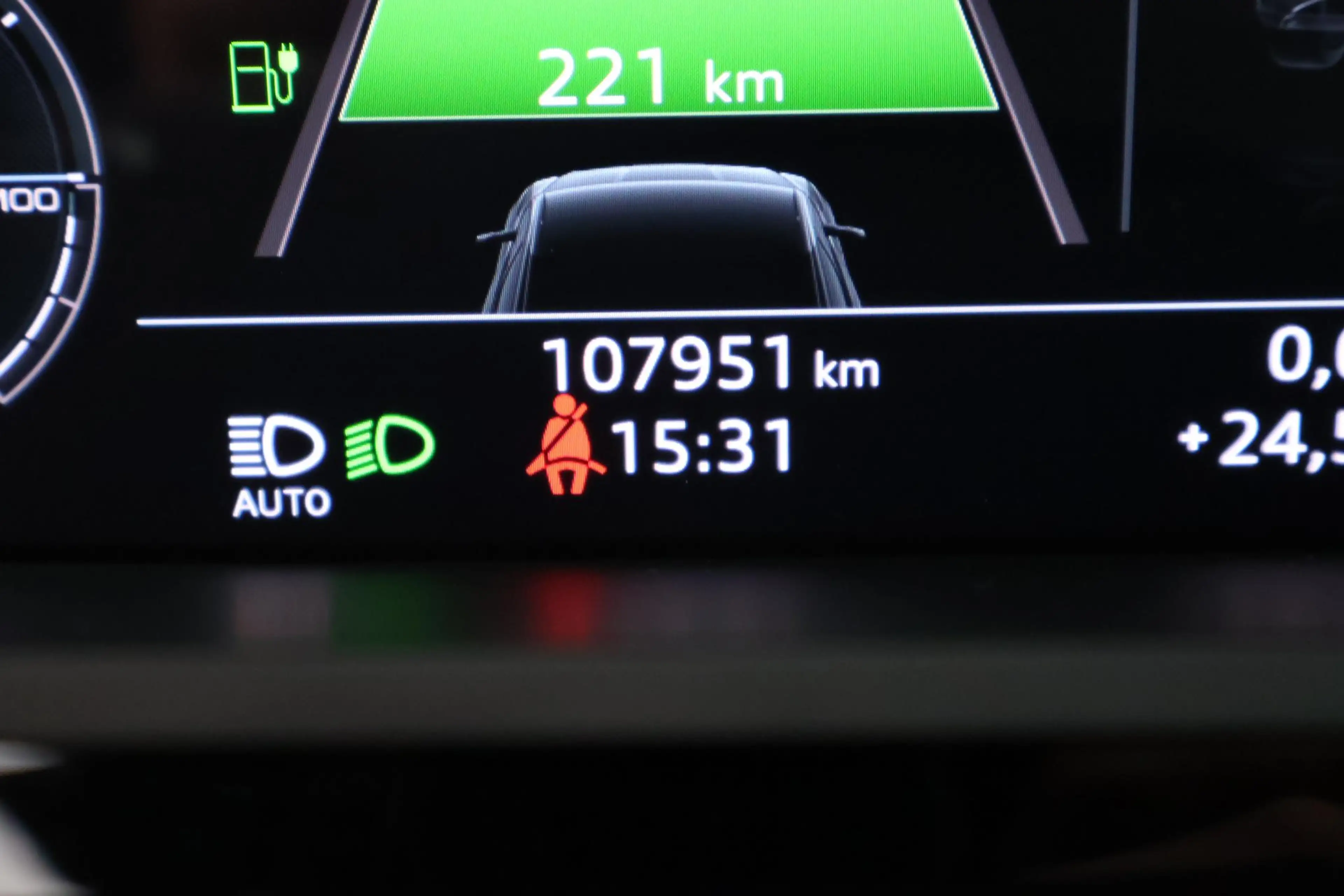 Audi e-tron Sportback 50 313pk quattro S edition 71 kWh SOH 98 — photo 35