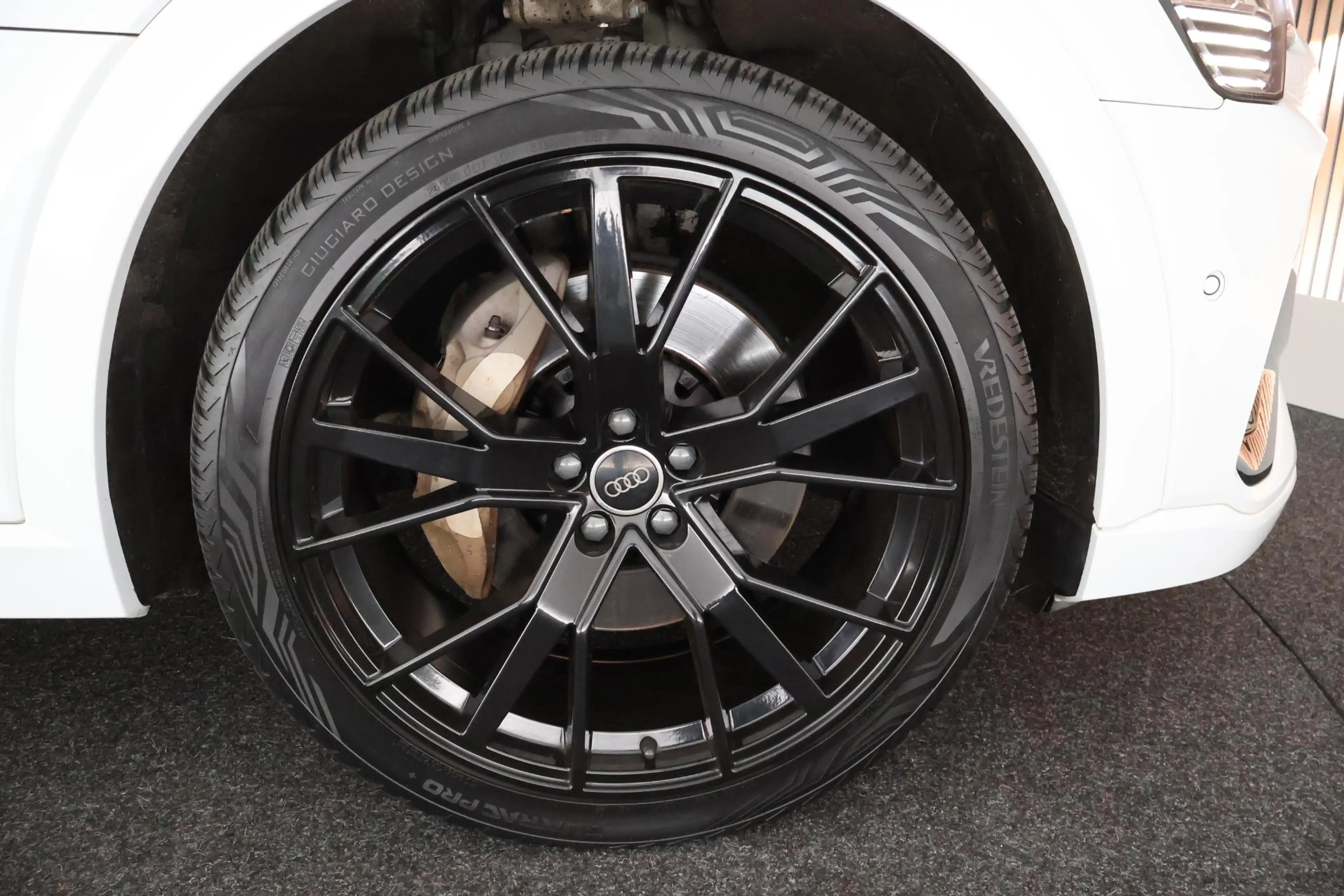 Audi e-tron Sportback 50 313pk quattro S edition 71 kWh SOH 98 — photo 43