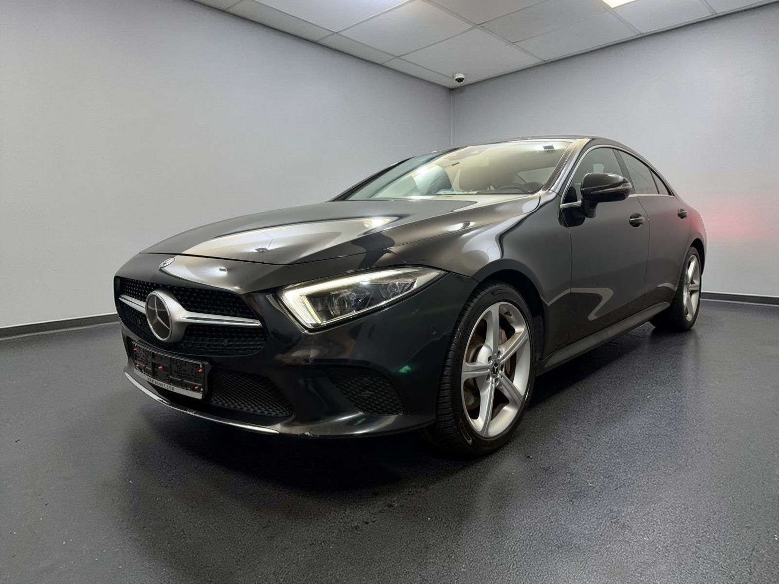 Second hand Mercedes Benz Cls-Class 