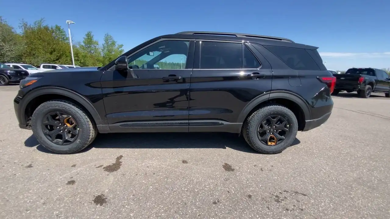 Ford Explorer снимка Ford Explorer