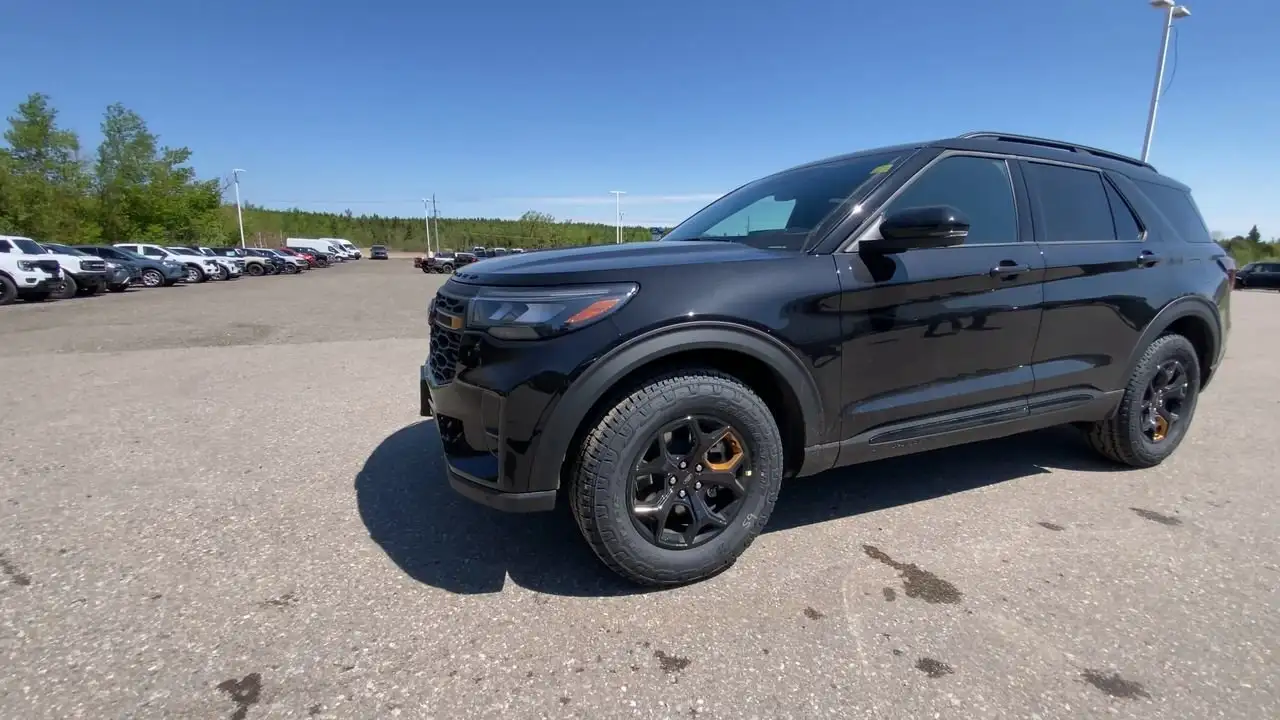Ford Explorer снимка Ford Explorer