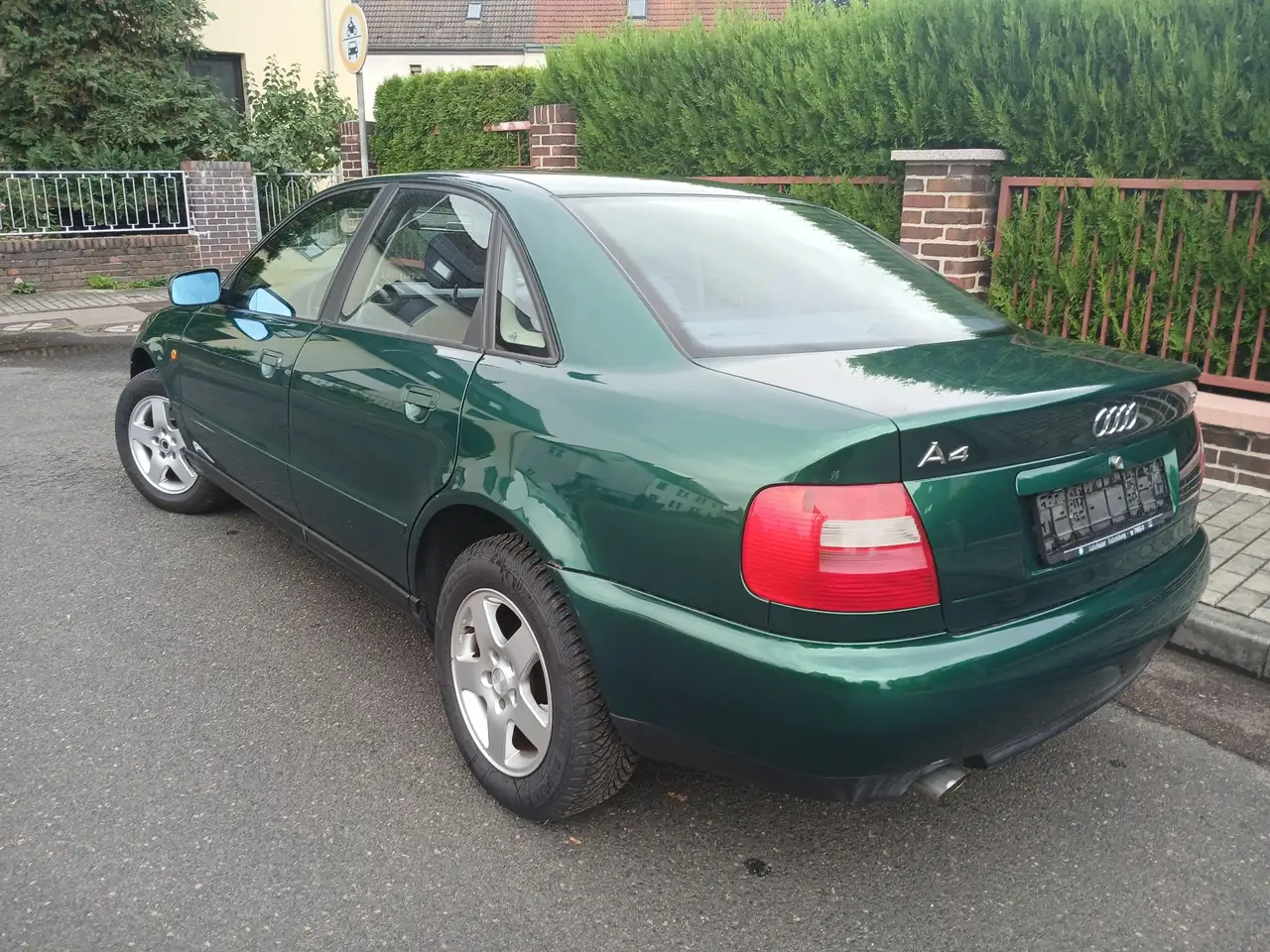 Audi A4 1.6 mit TÜV 09.2027, foto 3