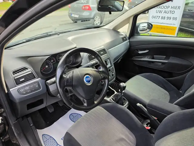 Fiat Grande Punto view 9