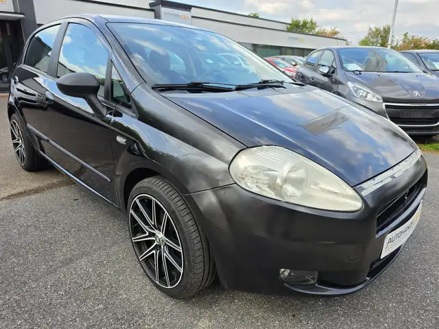 Fiat Grande Punto view 2