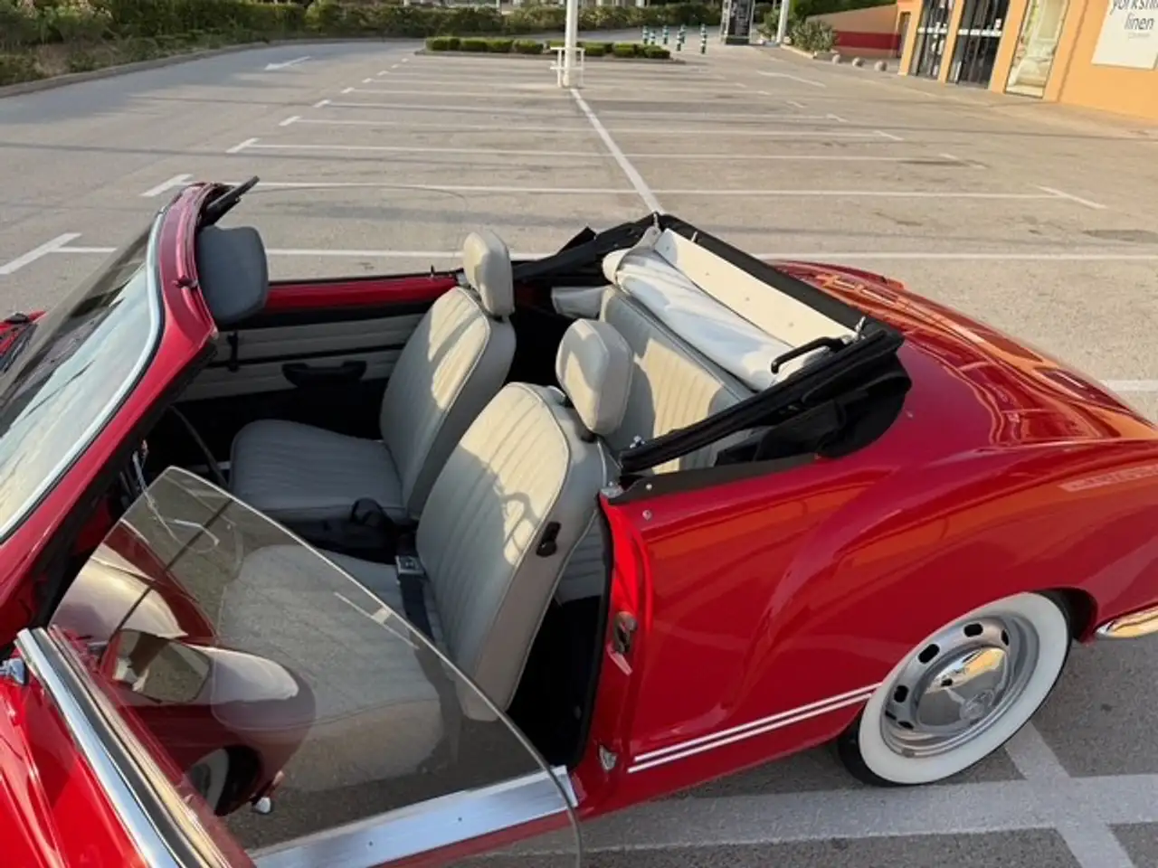 Volkswagen Karmann Ghia Cabrio, Automatic Stickshift, foto 9
